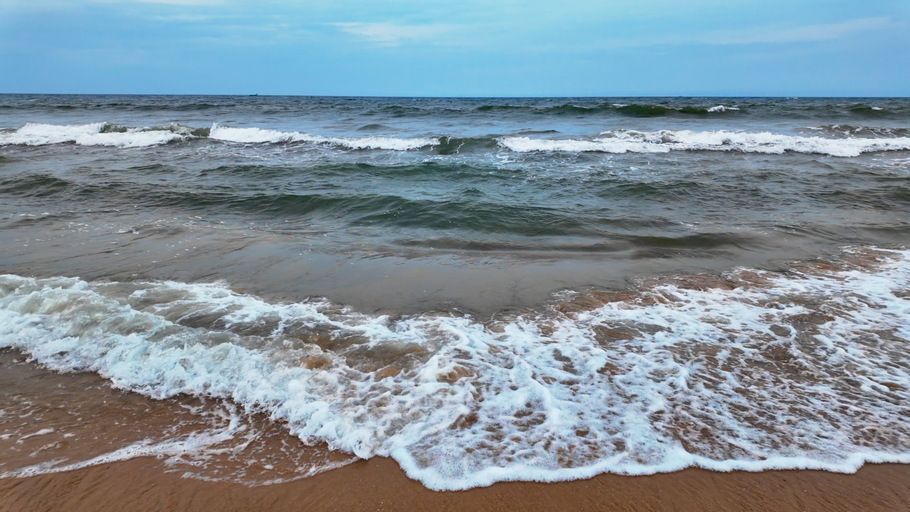 Buy Professional Ocean Wave Stock Videos in 4K