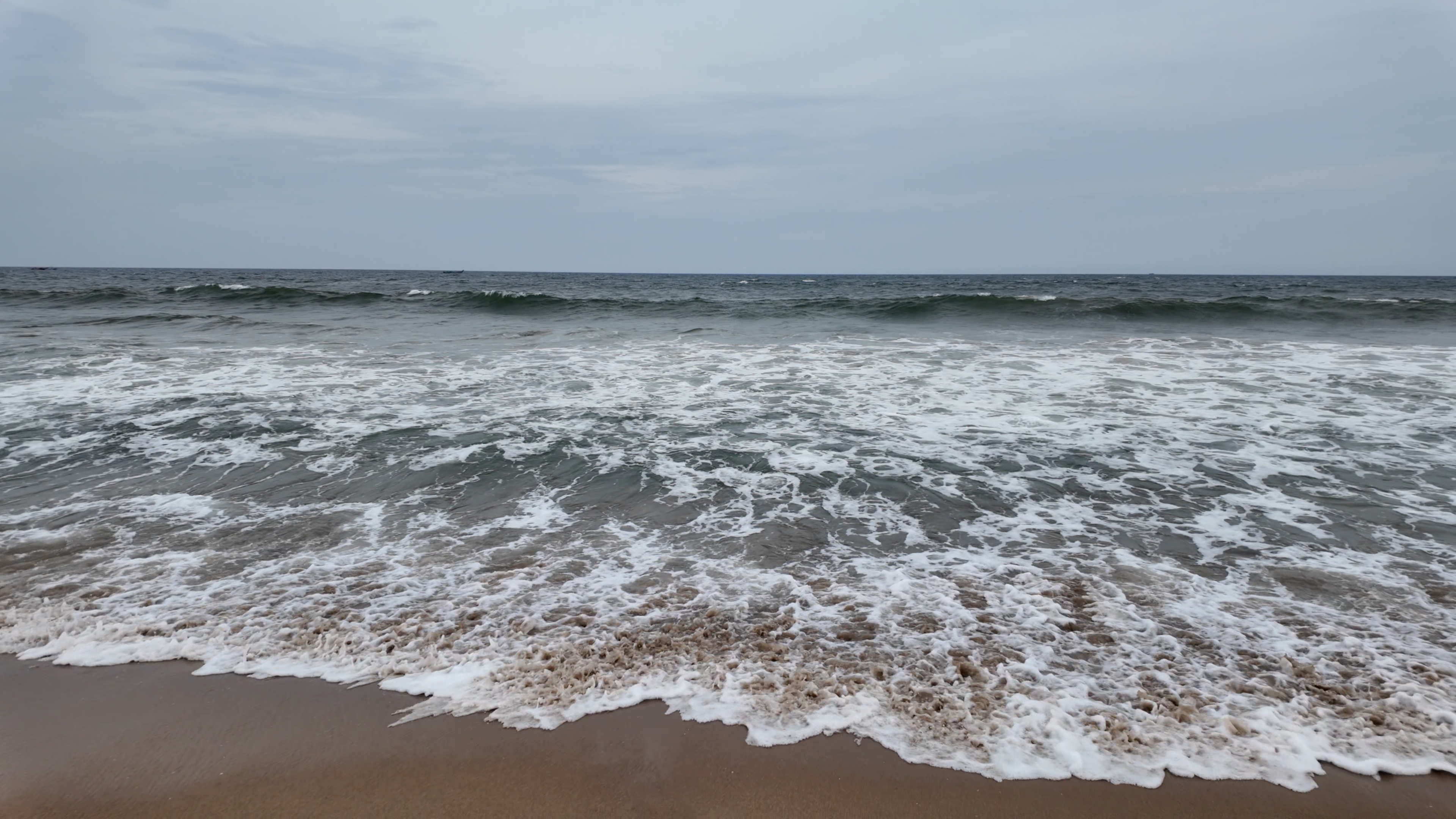 Ocean Wave Stock Footage for Commercial Video Projects | Premium Wave Stock Footage