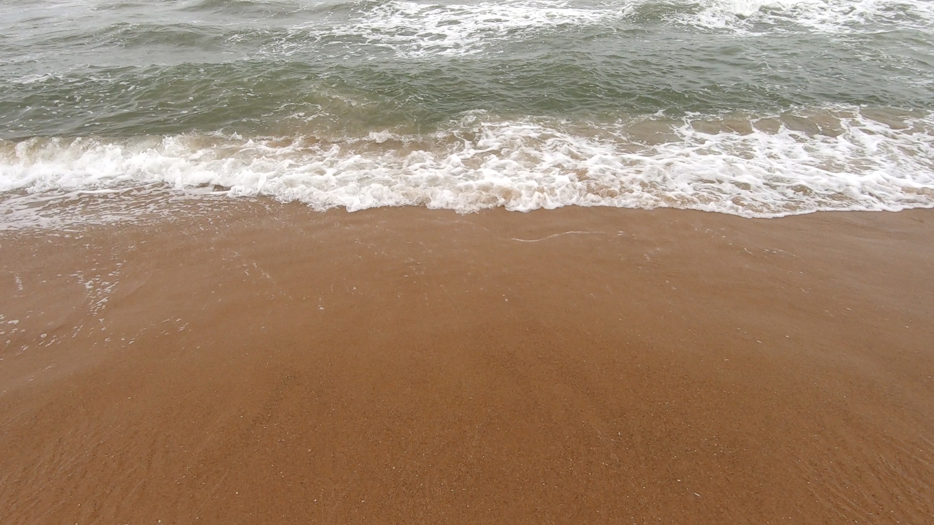 Relaxing beach waves for meditation HD