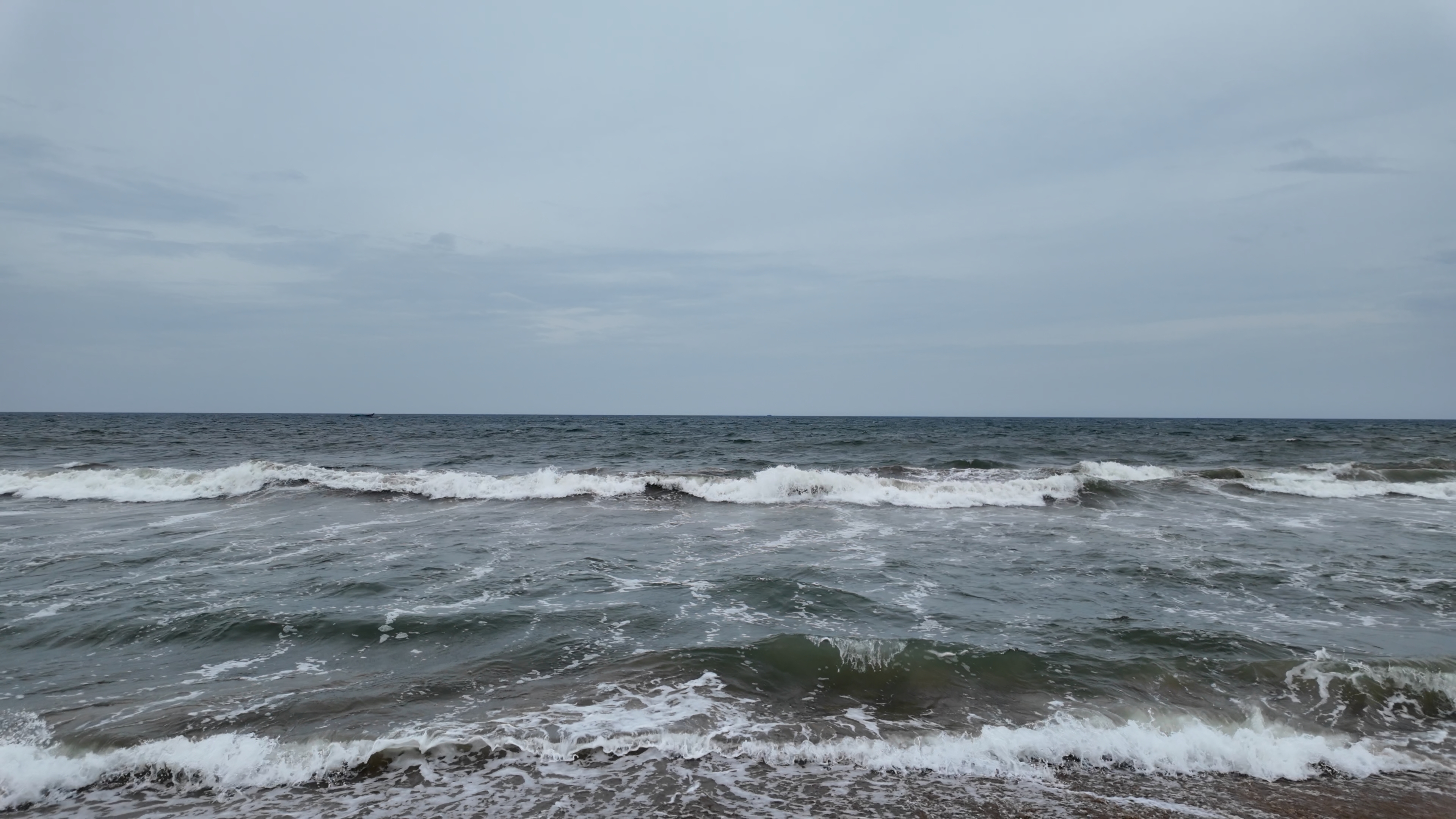 4K Cinematic Ocean Wave Stock Footage for Filmmakers