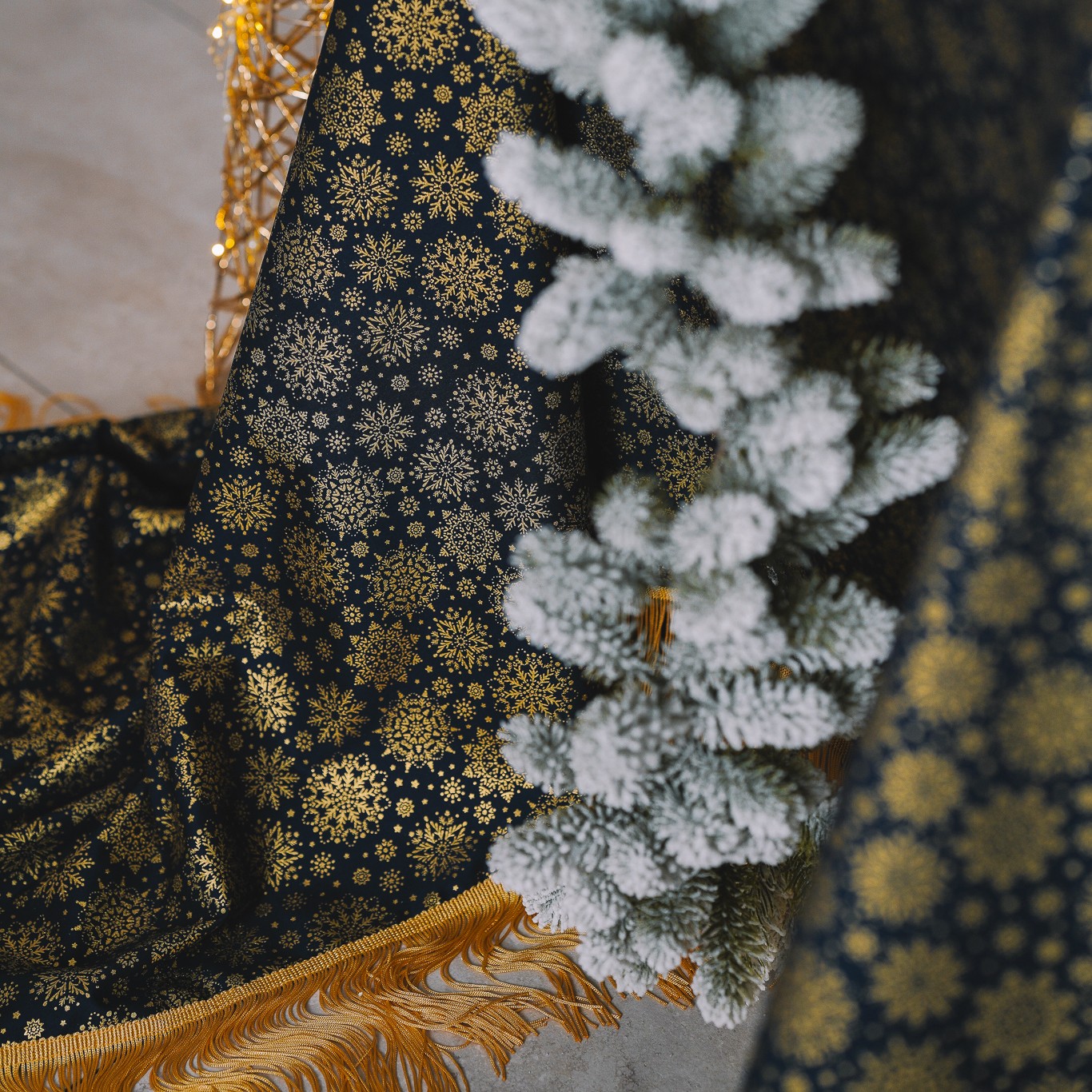 Kalėdinė staltiesė "ŽVAIGŽDĖTA NAKTIS"