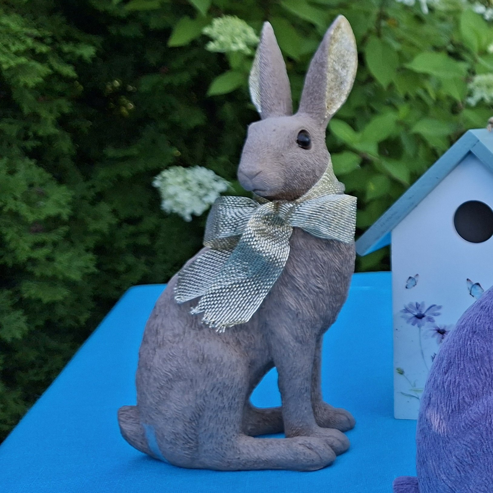 Dekoratyvinis rudas kiškis (1 vnt.)