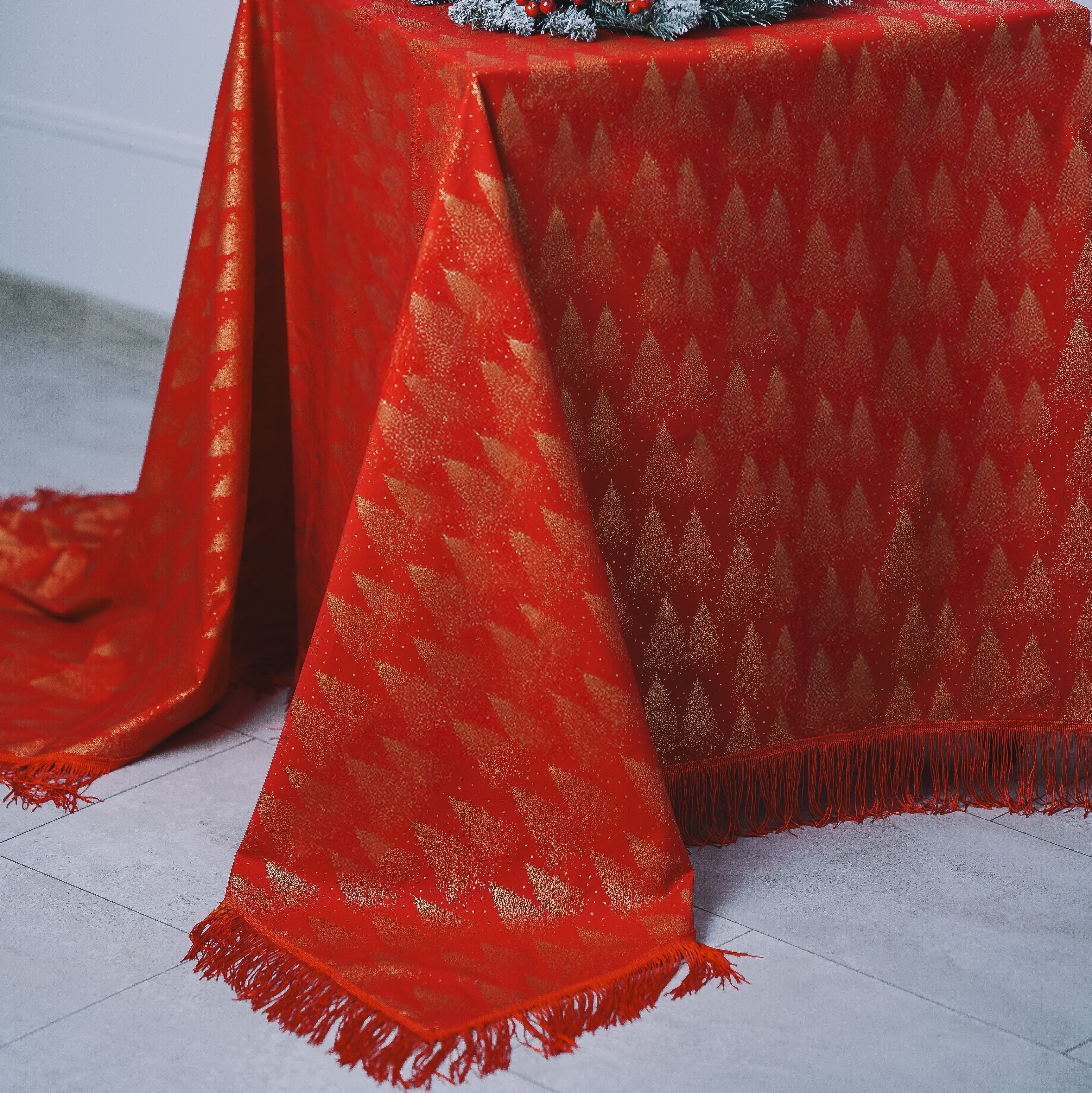 Staltiesė "KALĖDOS MONMARTRE" 