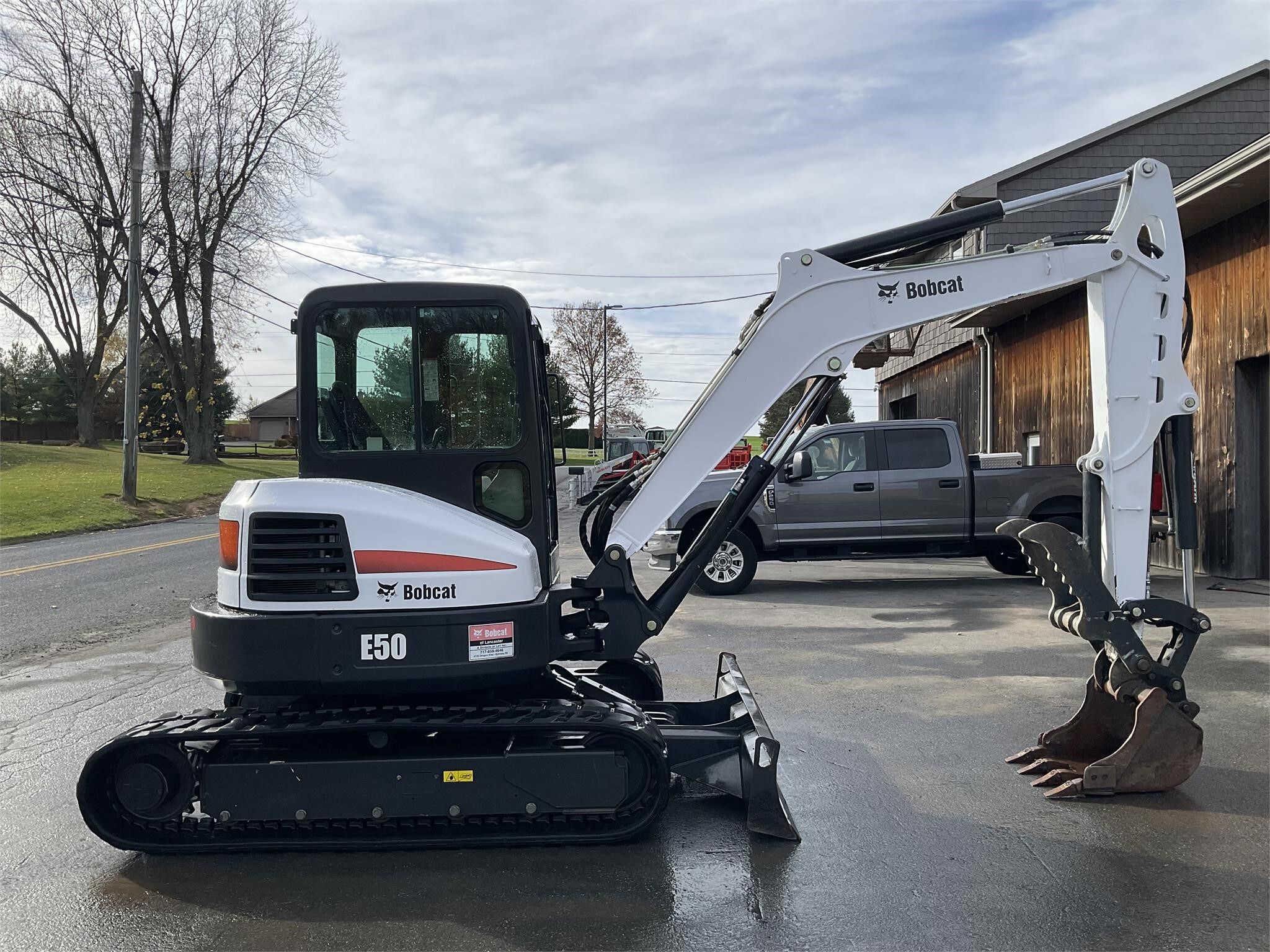 2015 BOBCAT E50