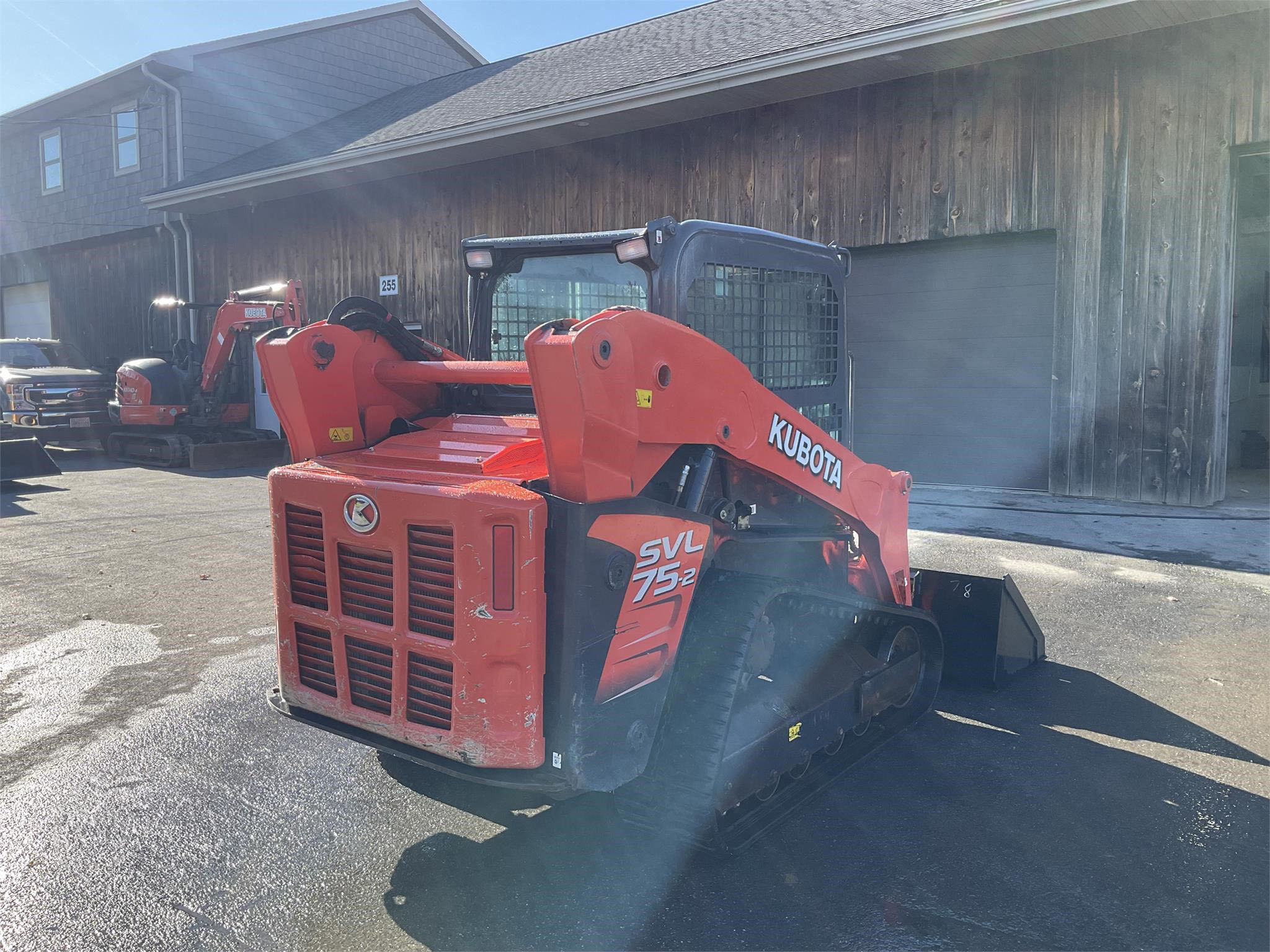 2017 KUBOTA SVL75-2
