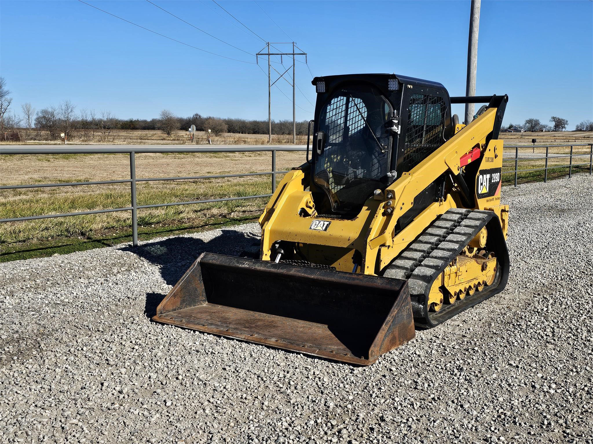 2015 CATERPILLAR 289D