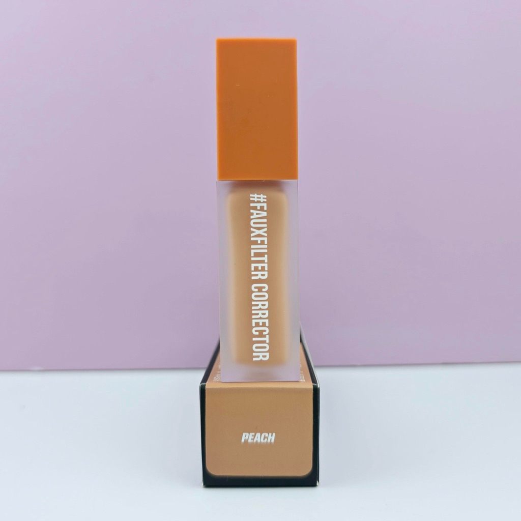 HUDA BEAUTY #FauxFilter Brightening Under Eye Color Corrector