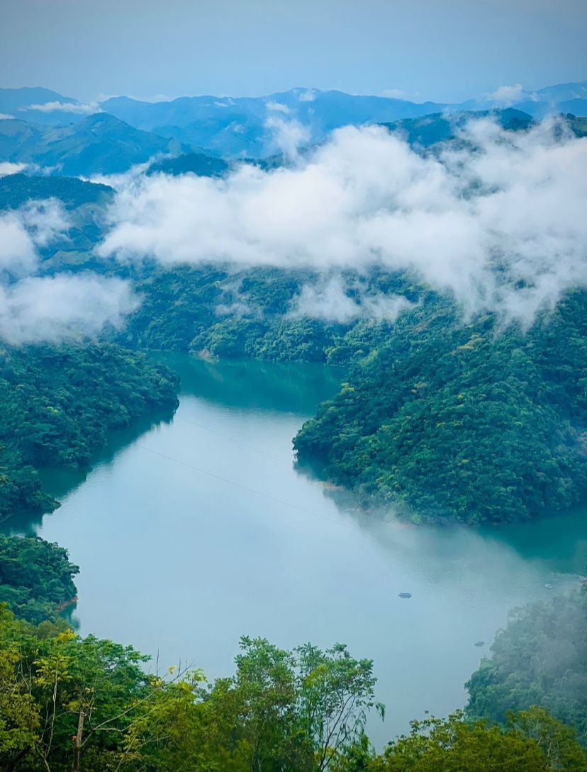 Basic accommodation per person/night