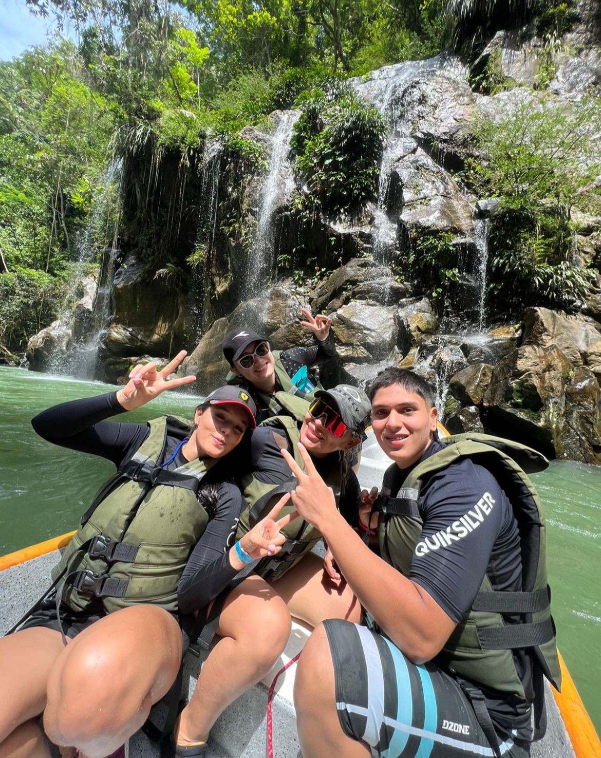 Plan Mega Felicidad - 4 días / 3 noches