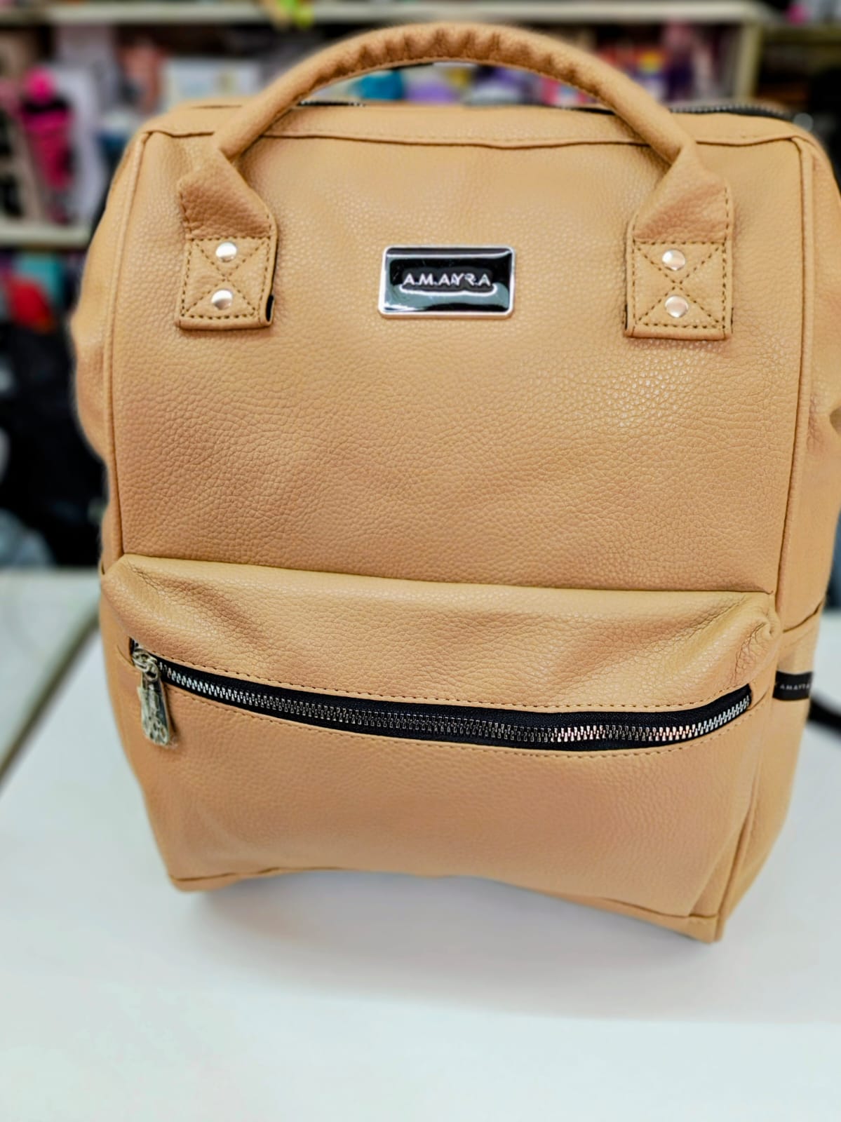 Mochila de moda beige