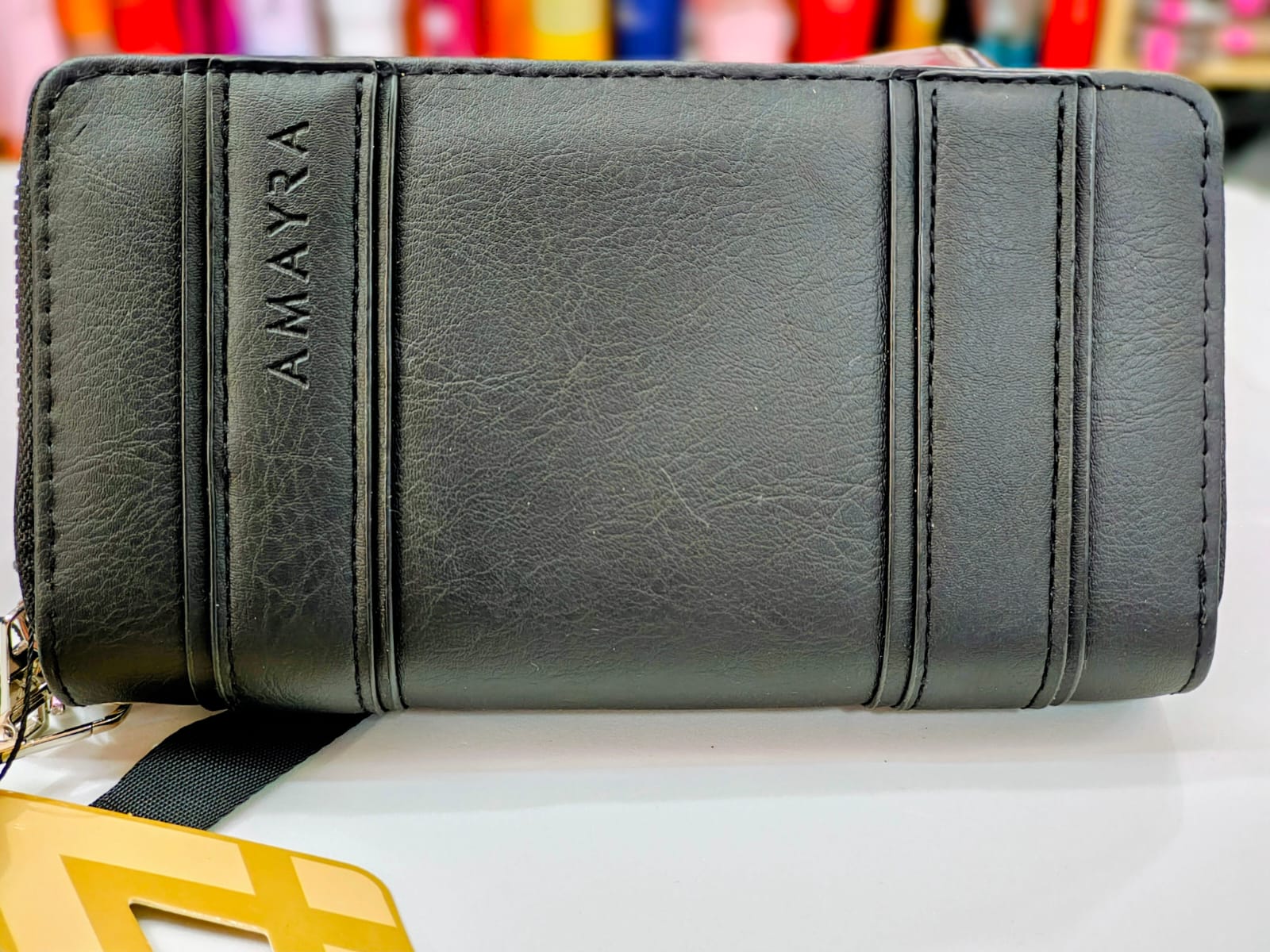 Cartera de cuero Amayra