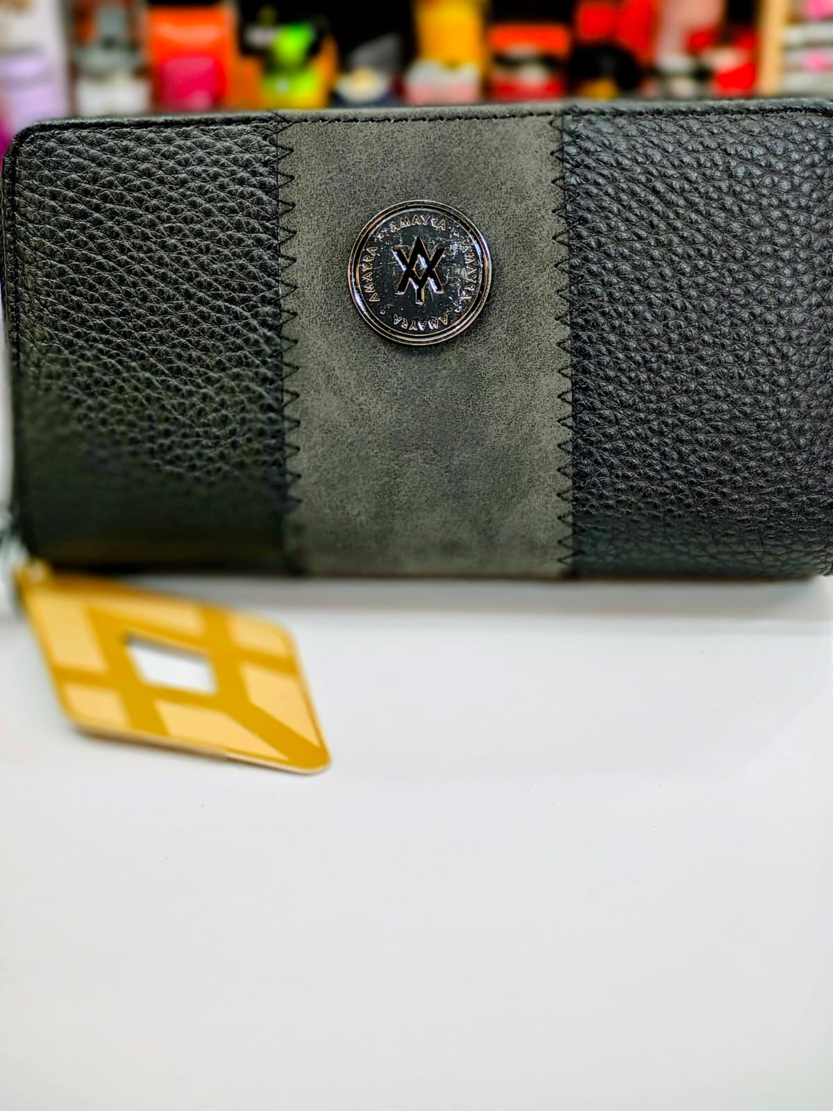 Cartera de cuero elegante