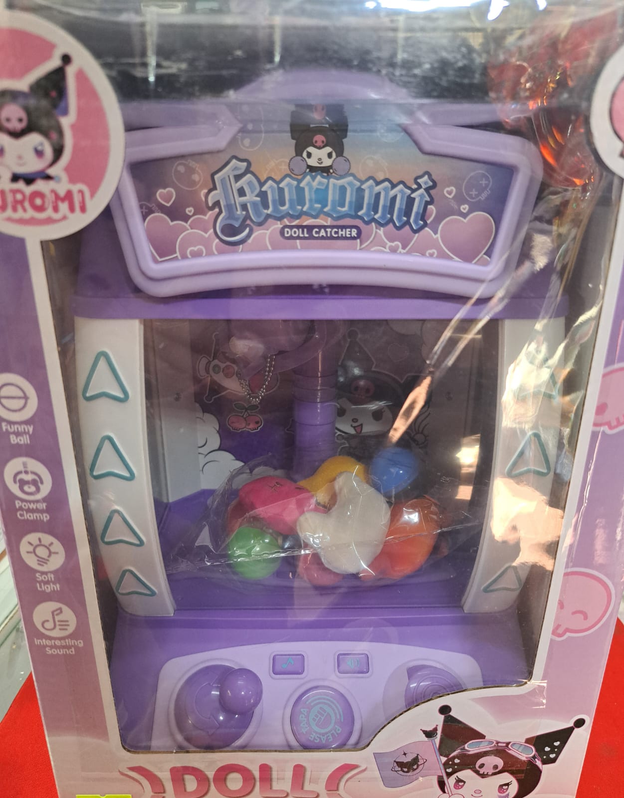 Máquina atrapa muñecos Kuromi