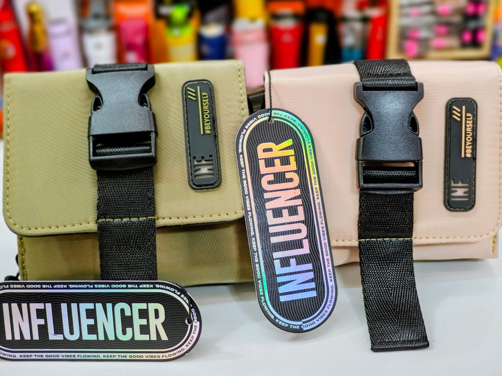 Carteras 'INFLUENCER'
