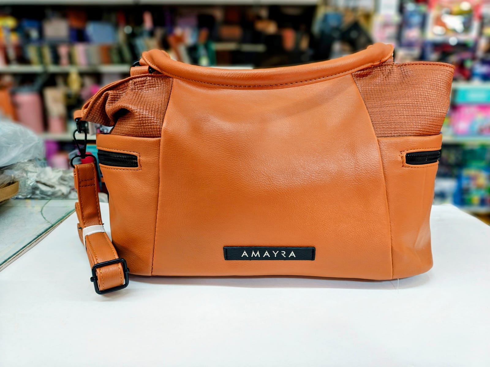 Bolso Amayra de cuero sintético