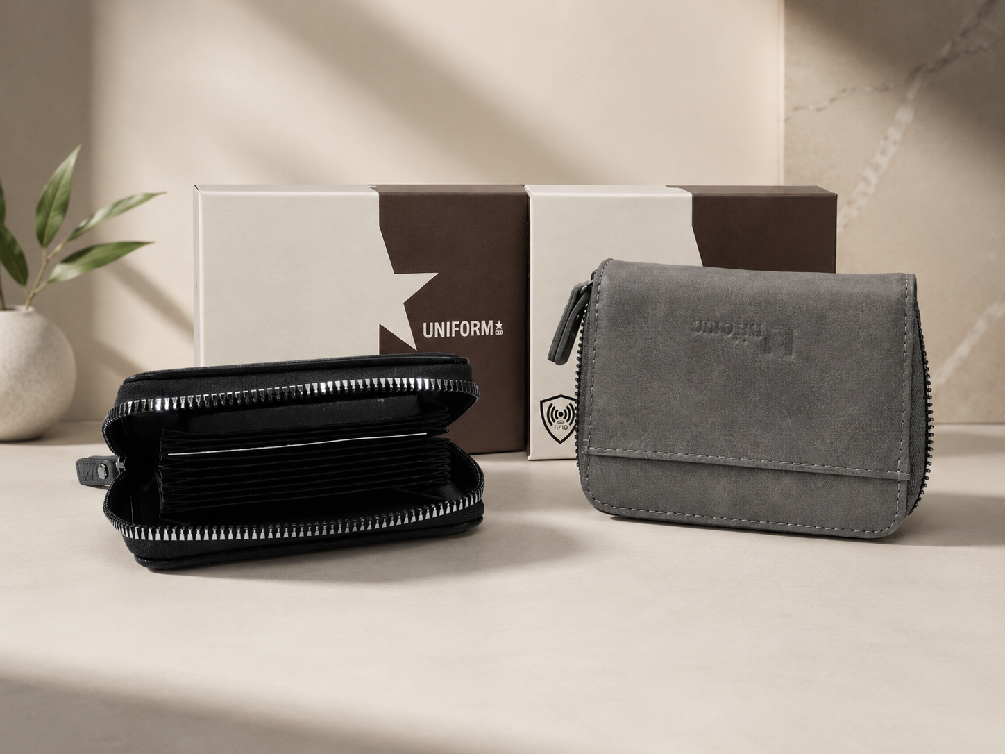 Cartera de piel gris