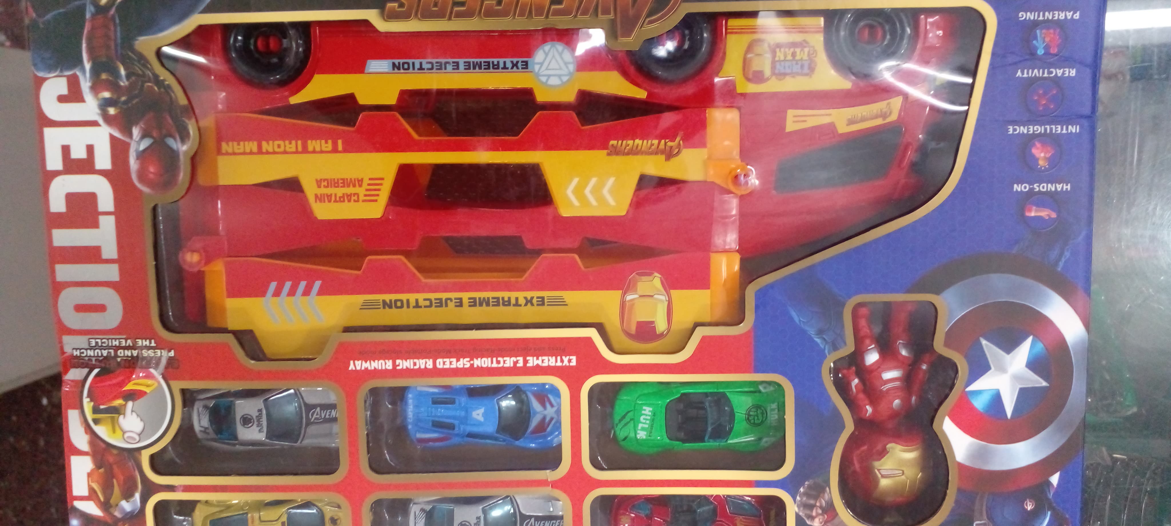 Set de coches de juguete Avengers