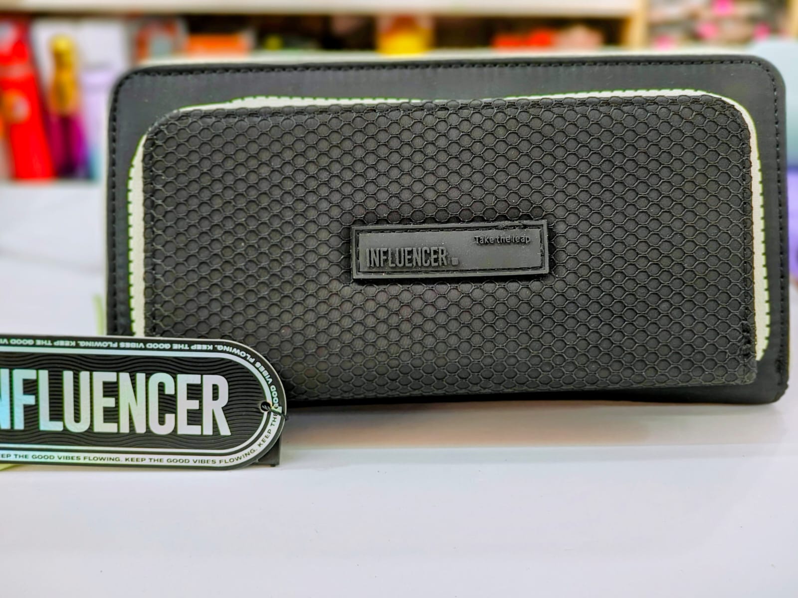 Cartera Influencer