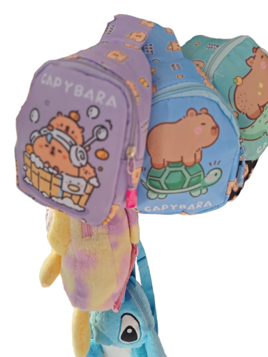 Mini mochila de capibara