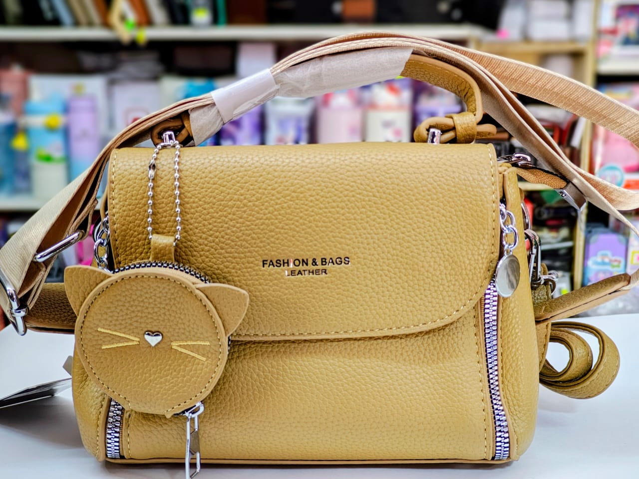 Bolso de moda gris