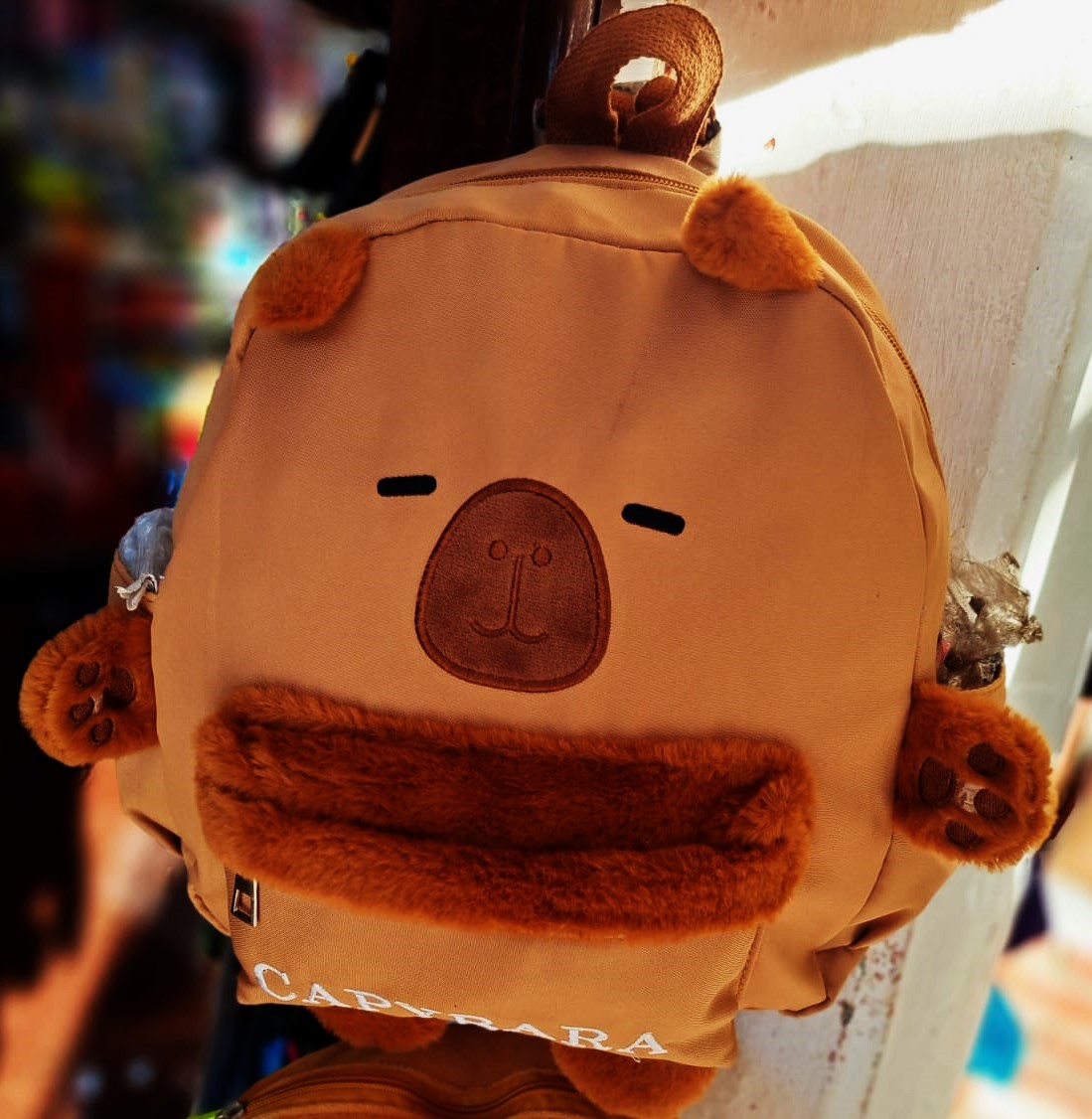 Mochila capibara