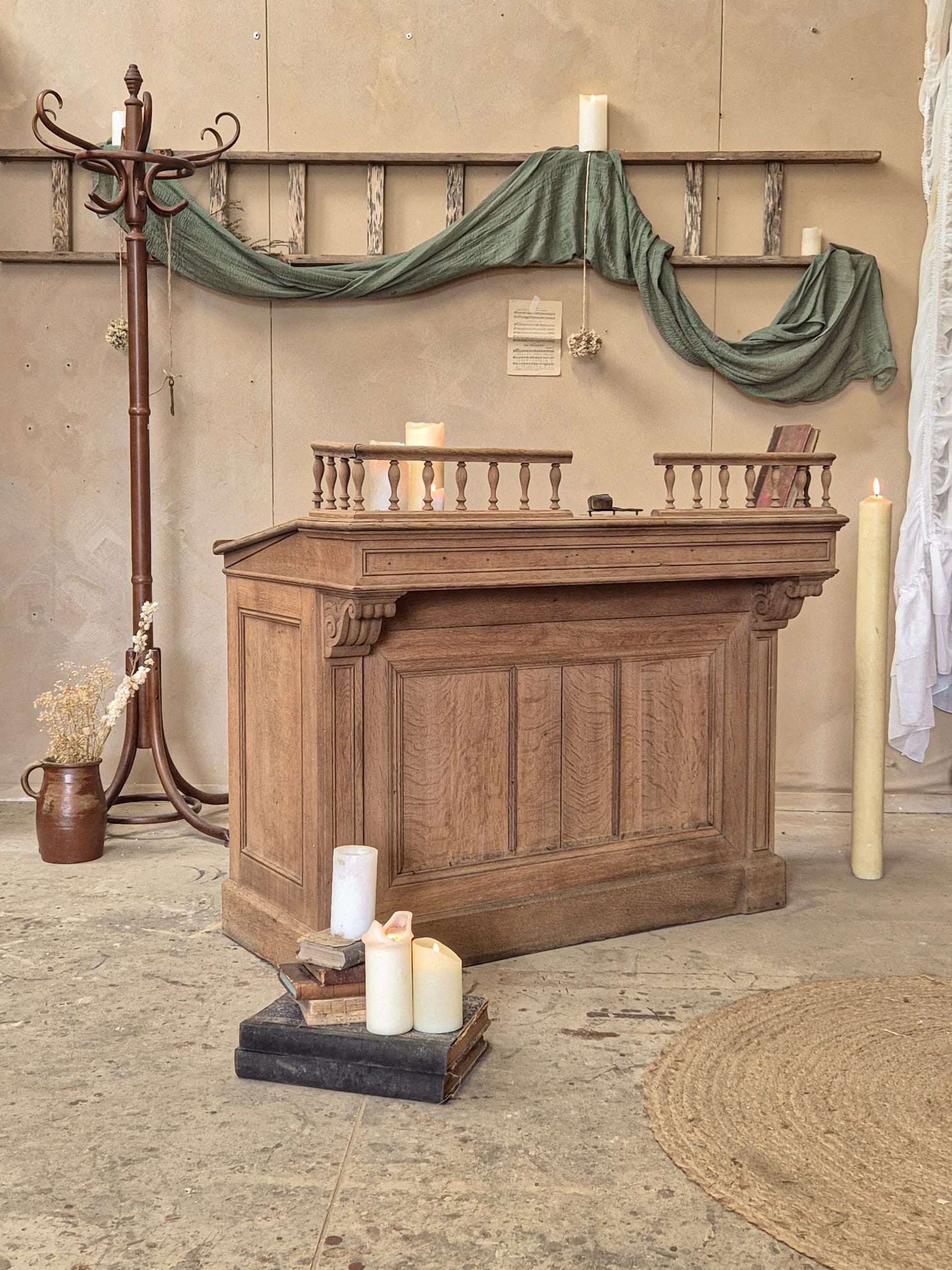 Comptoir en bois ancien