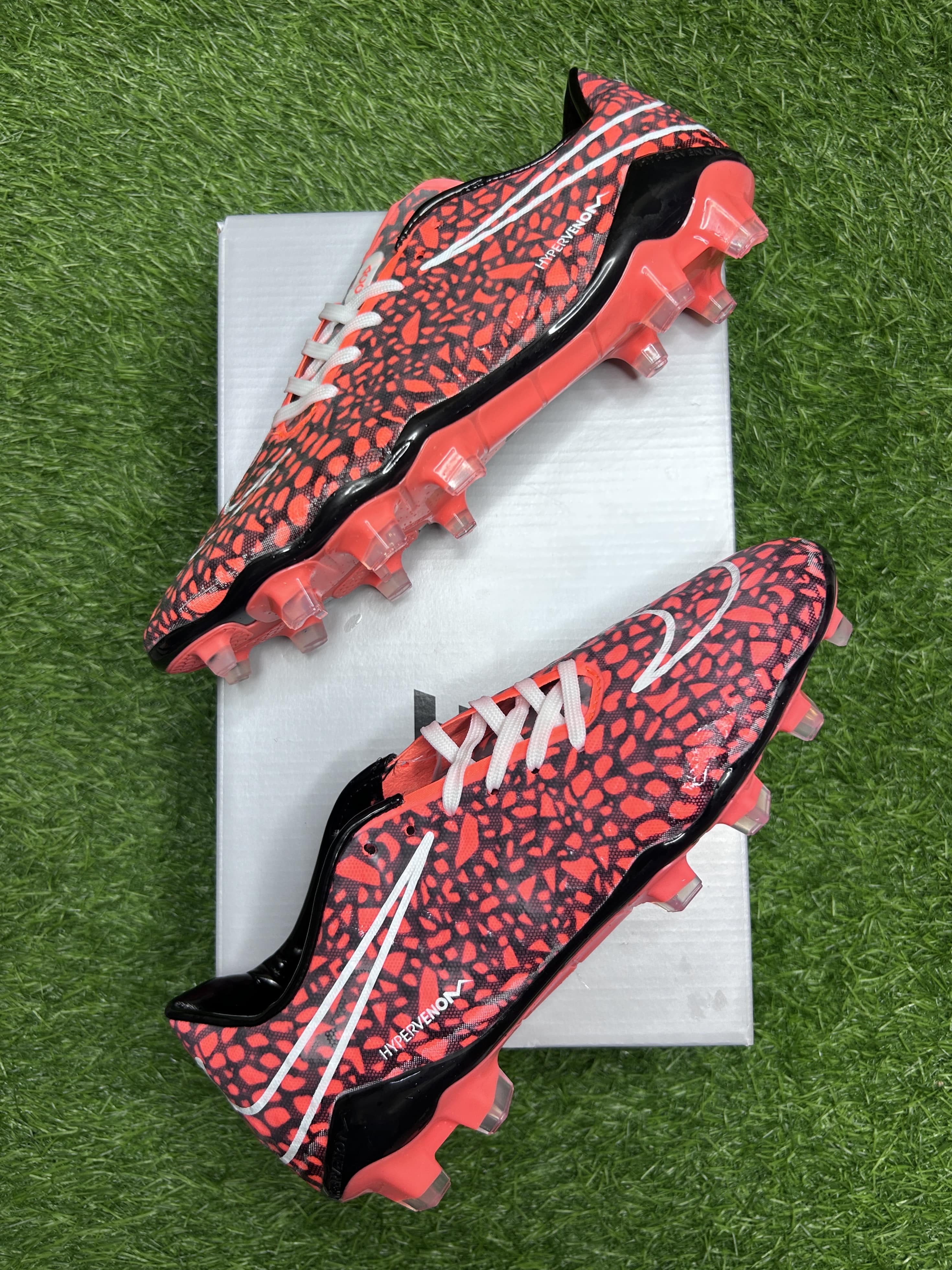 Hypervenom Hydra Transform Custom Colourway