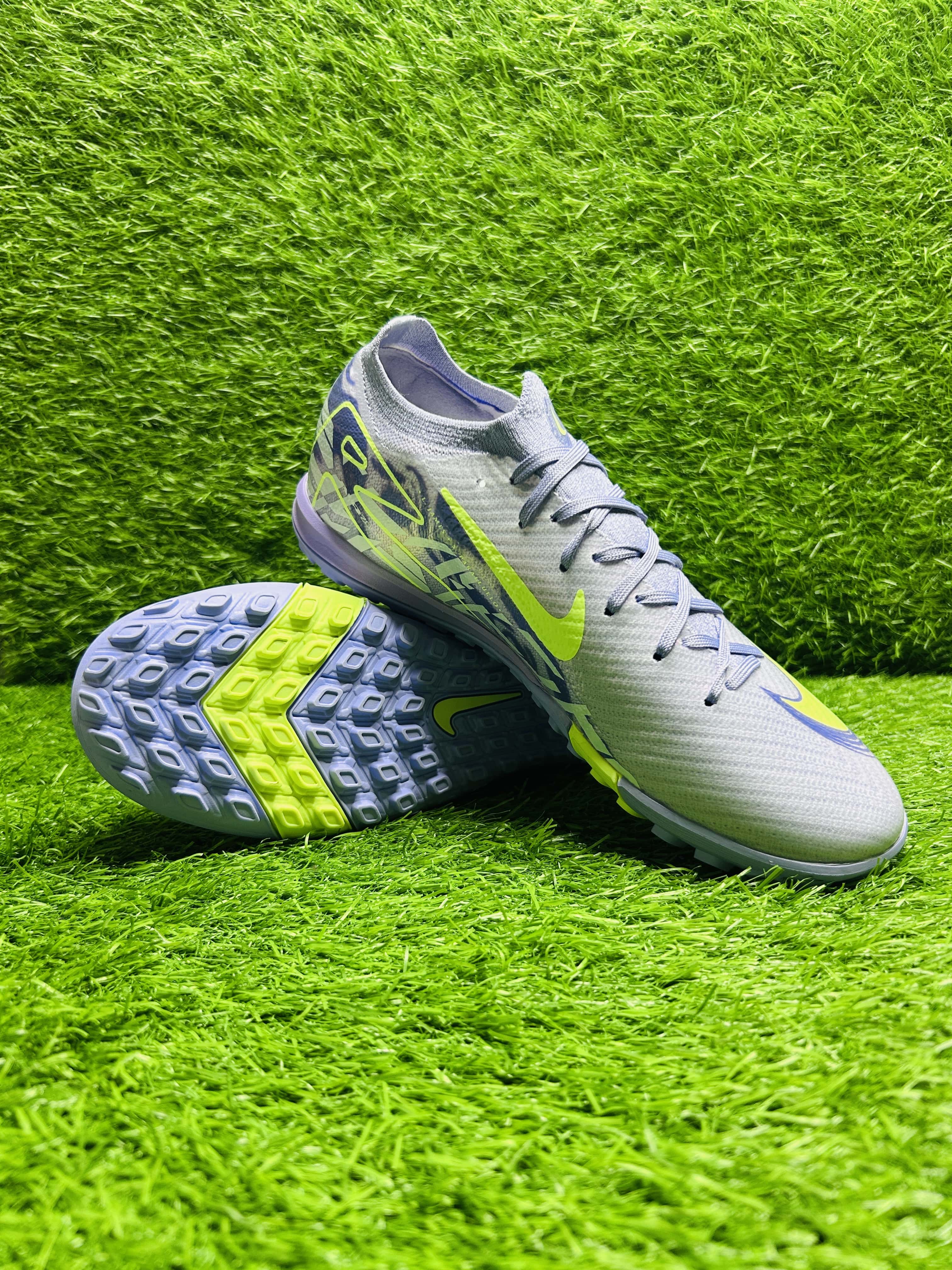 Mercurial Vapor 16 United Pack TF