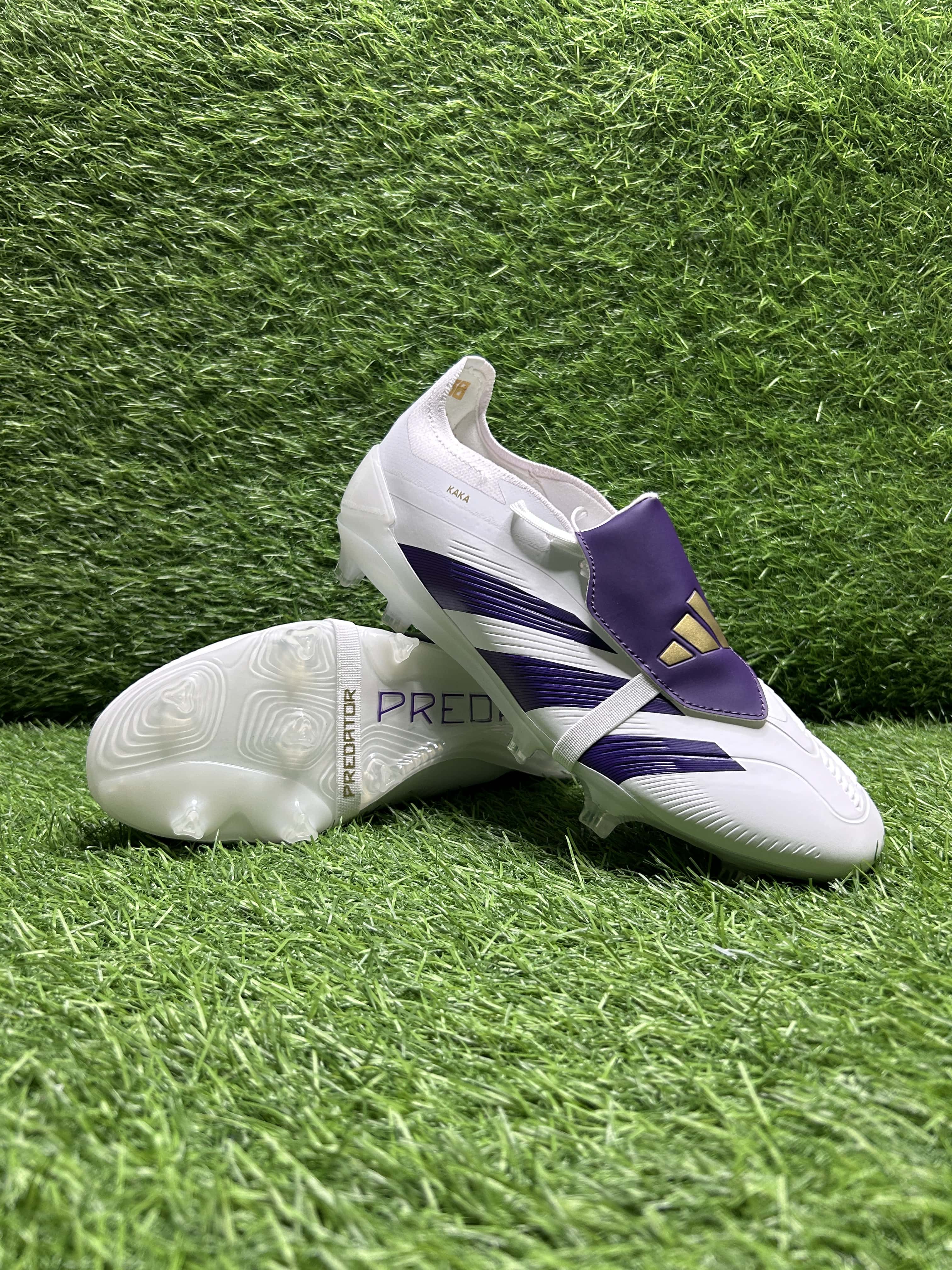 Predator 30 Kaka Edition