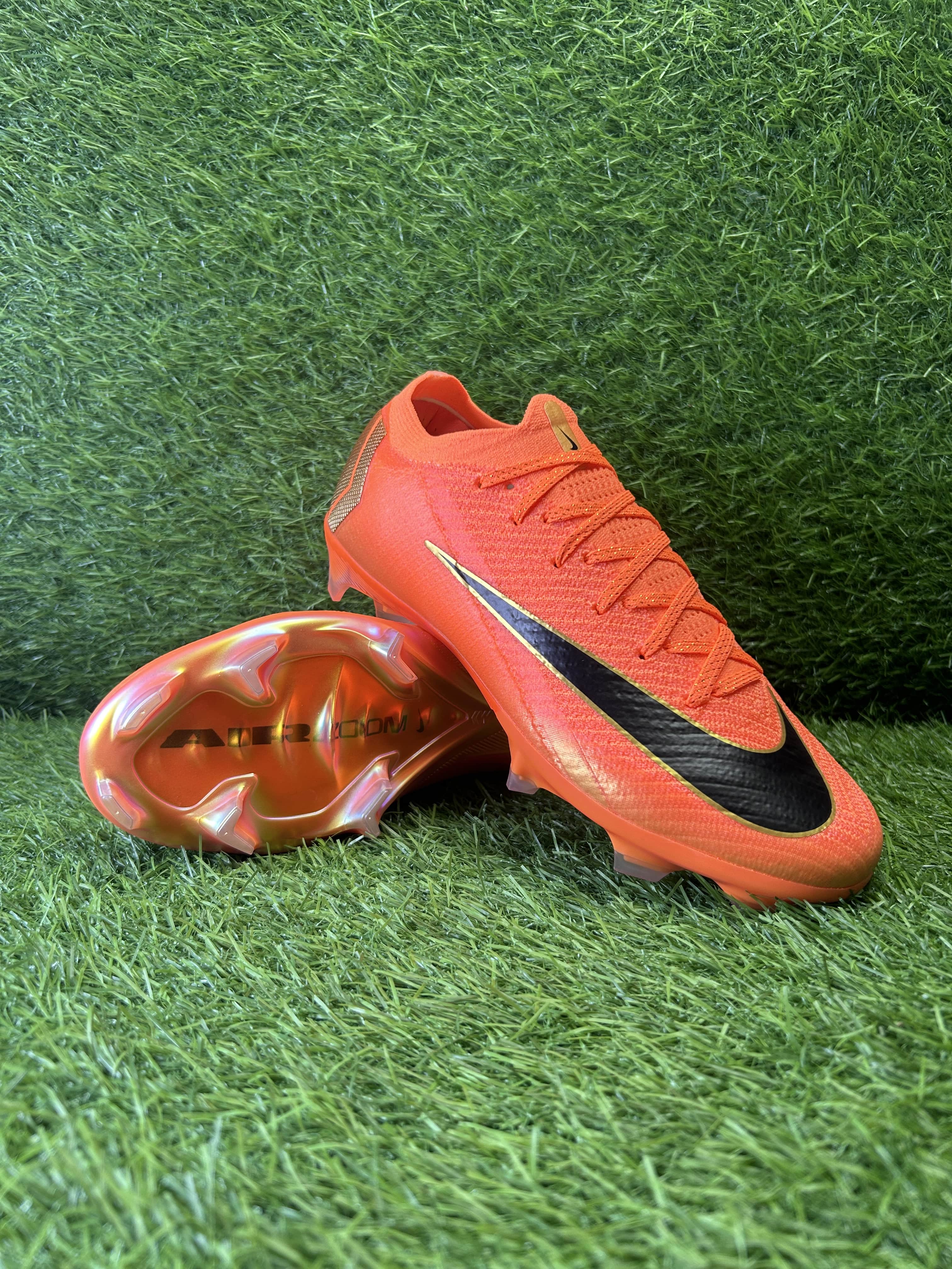 Mercurial Vapor 16 Deja Vu Pack