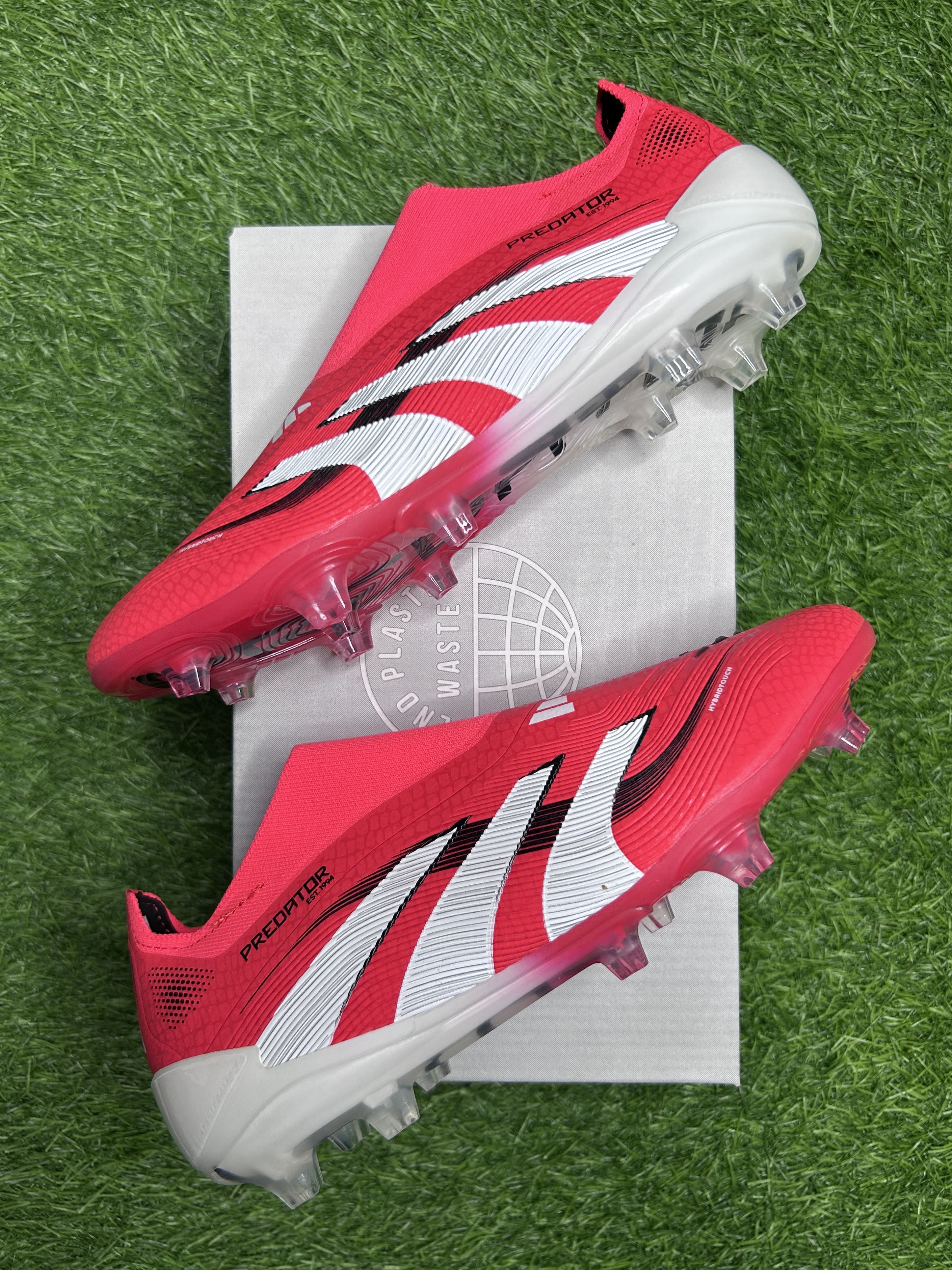 Predator 30 Pure Victory Laceless