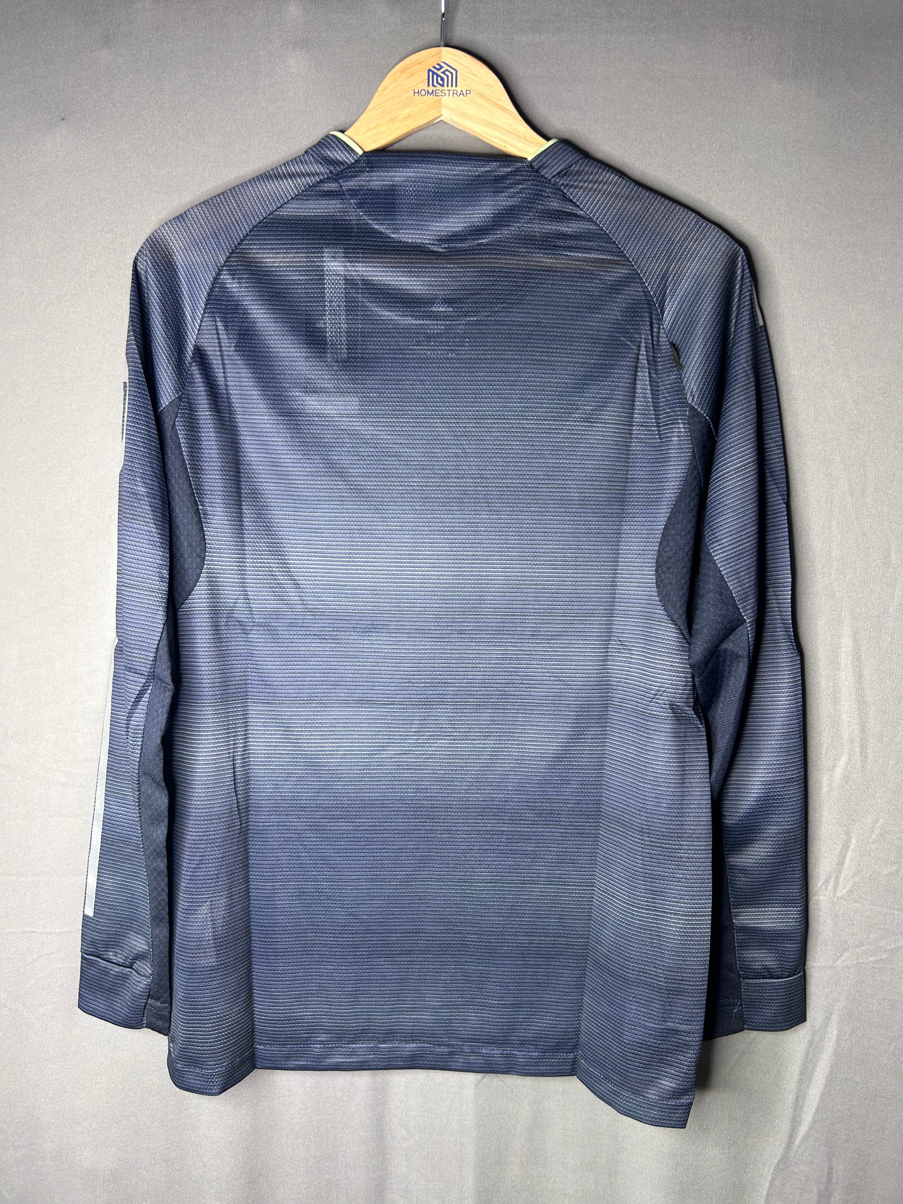Real Madrid 25/26 Long Sleeve Away Jersey