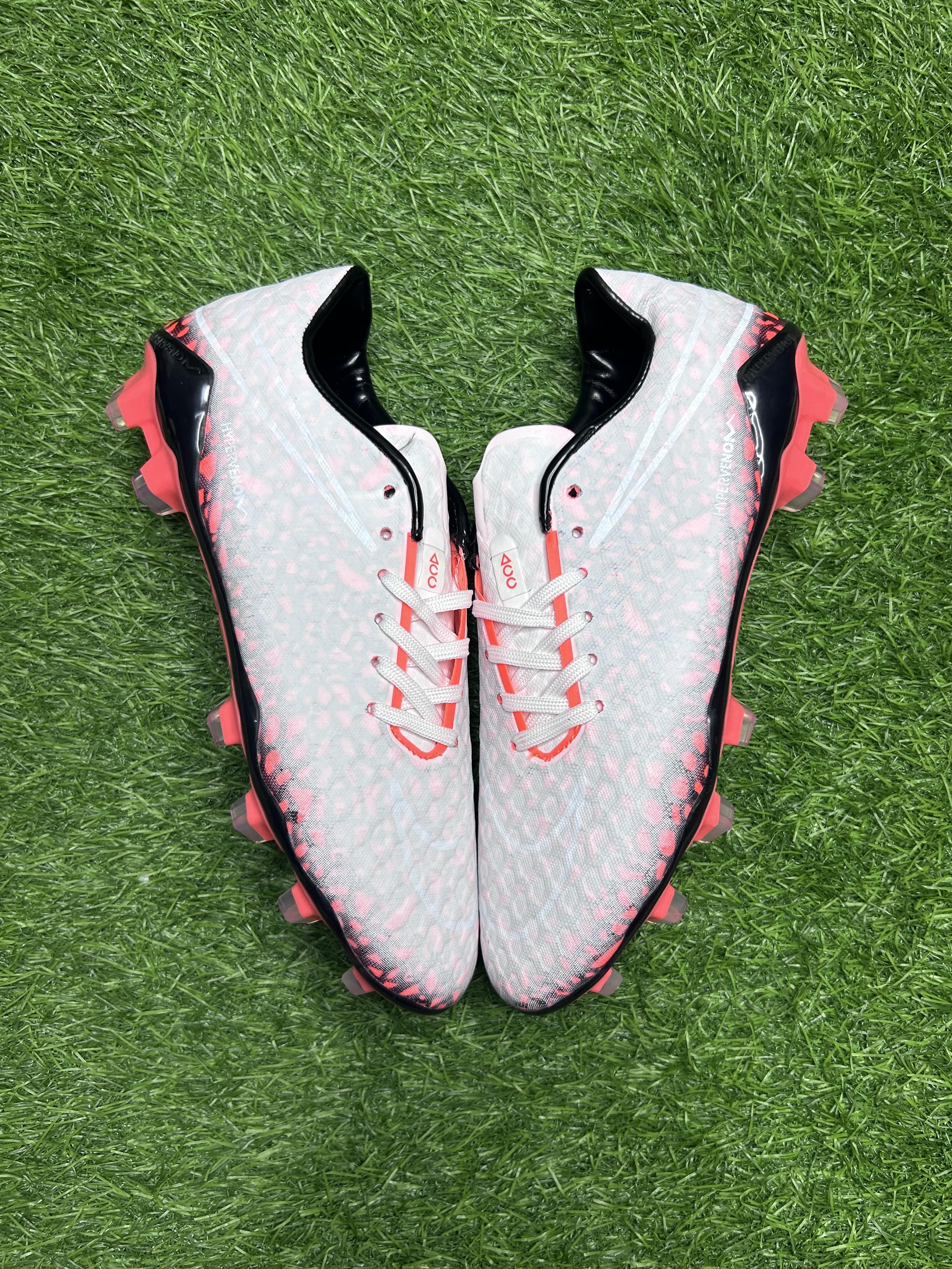 Hypervenom Hydra Transform Custom Colourway