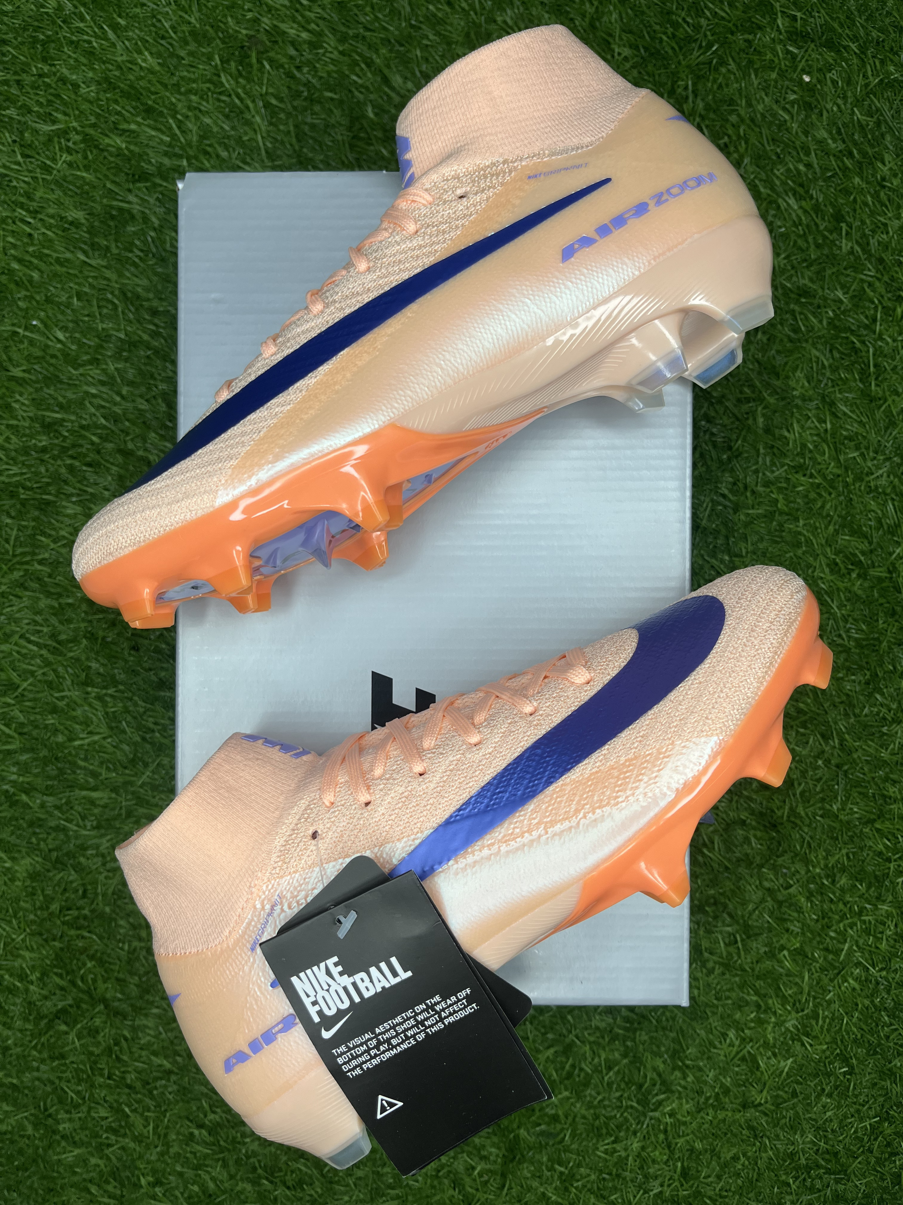 Mercurial Superfly 10 Showtime Pack