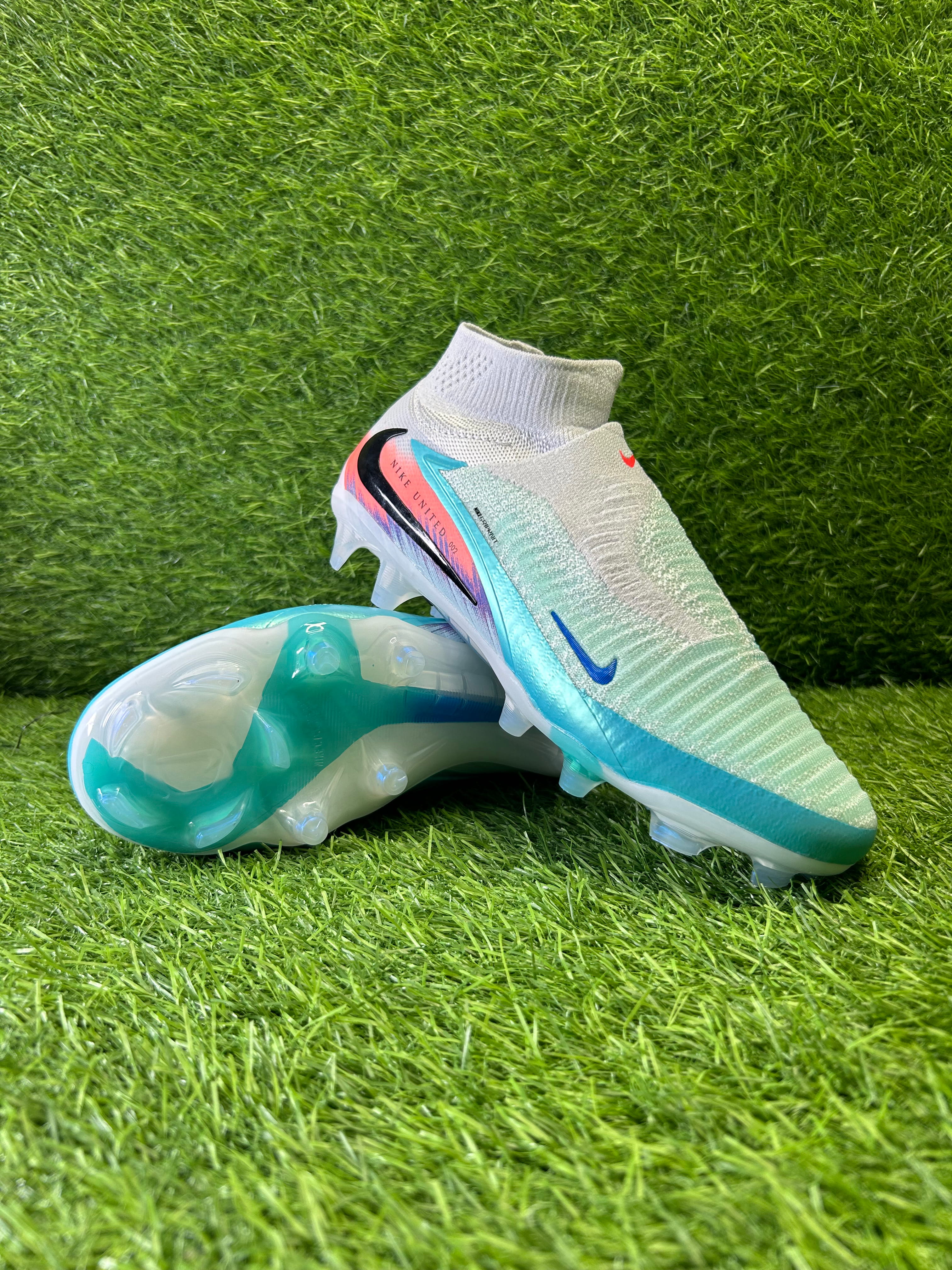 Phantom 6 United 002 Pack High