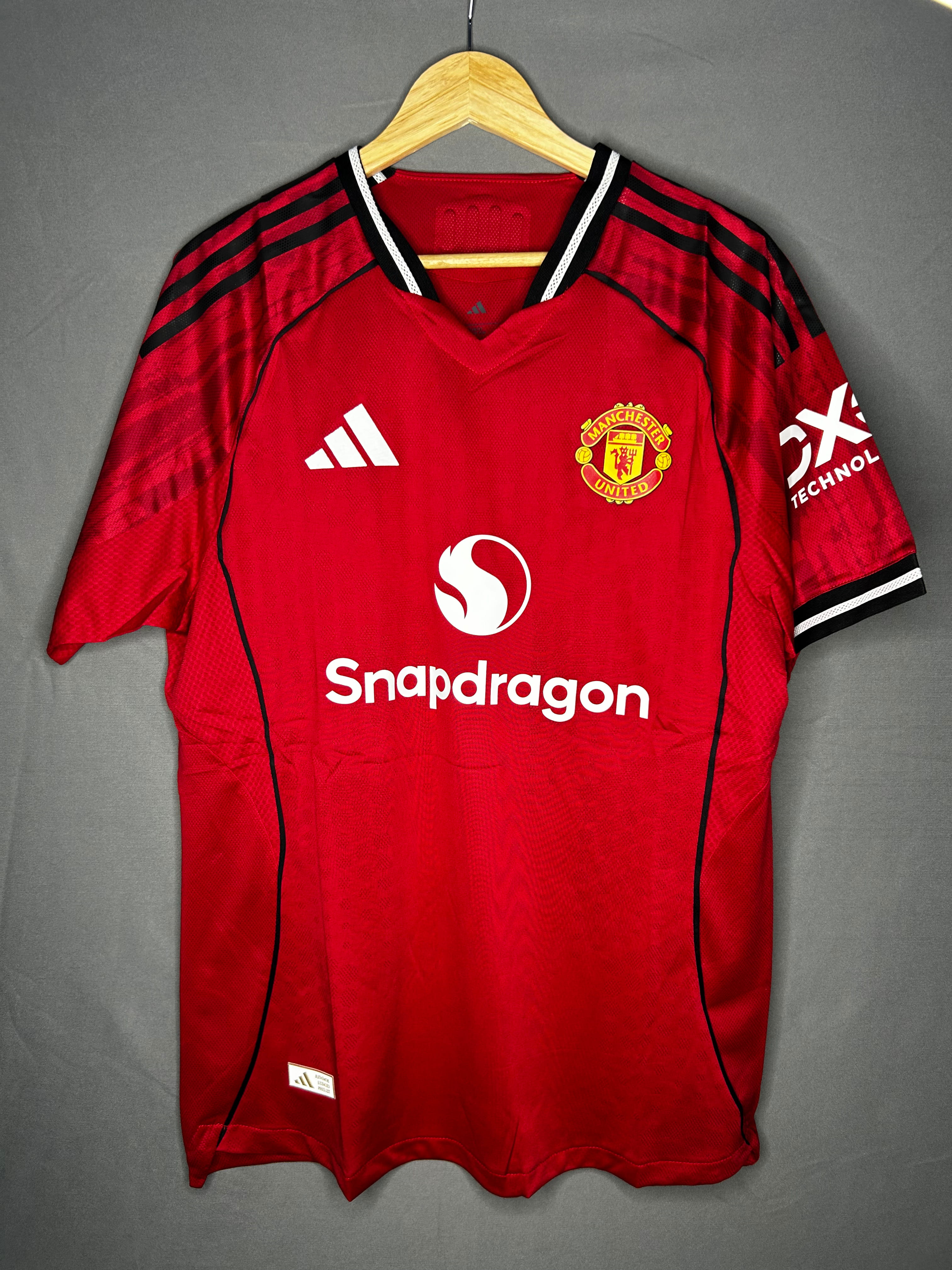 Manchester United 25/26 Home