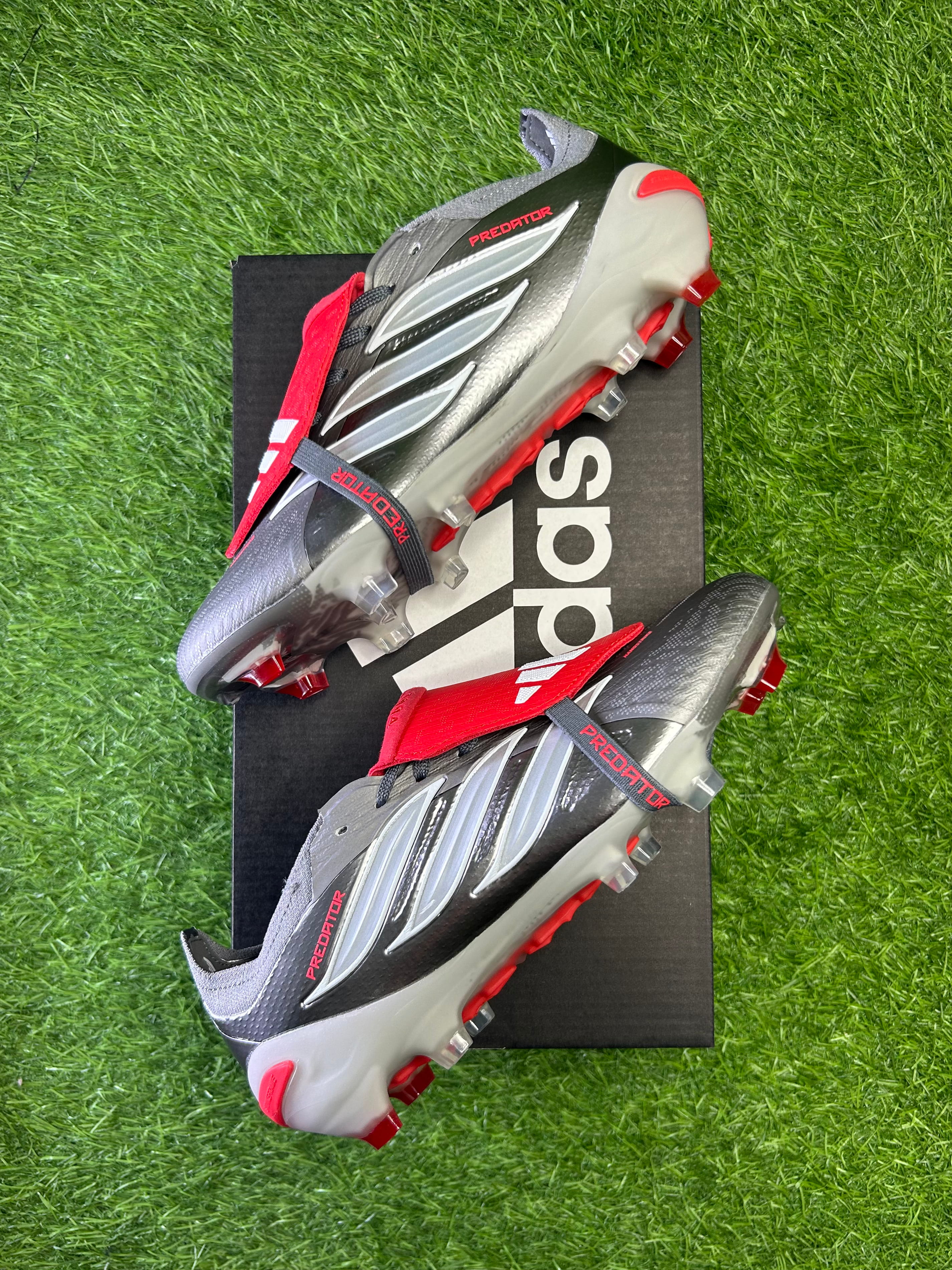 Predator 26 Gunmetal Grey