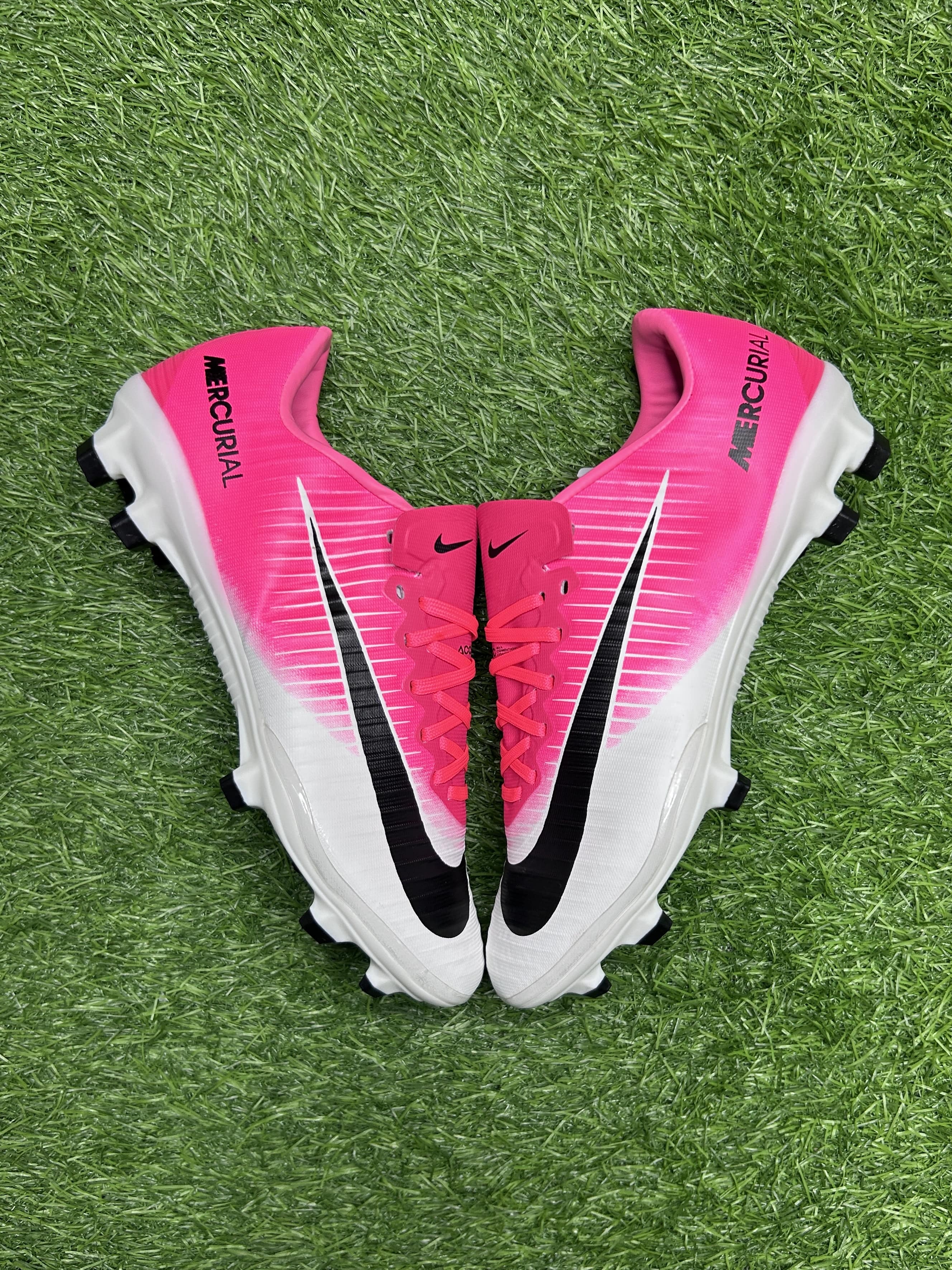 Mercurial Vapor 11 Racer Pink