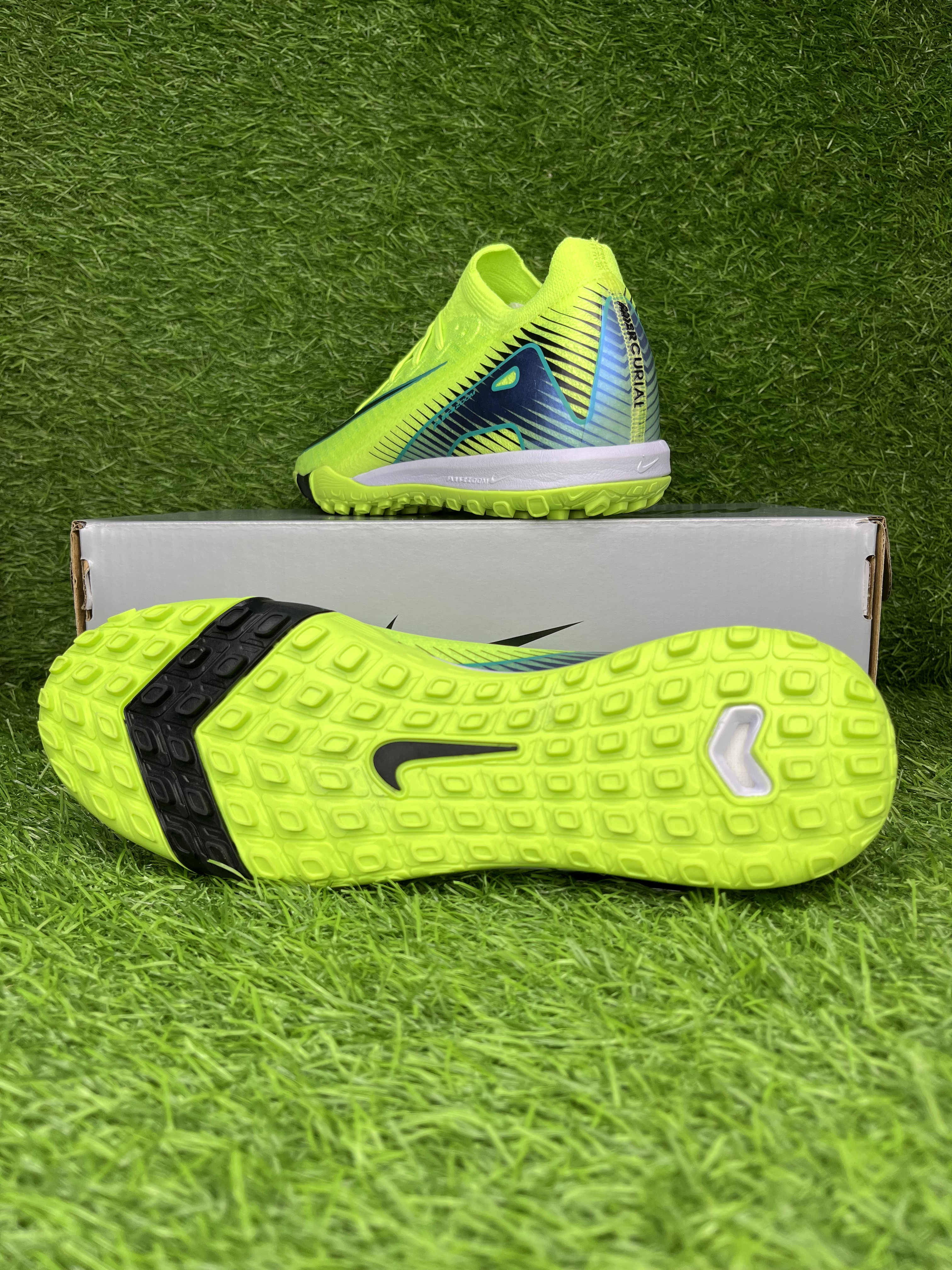 Mercurial Vapor 16 Green Colourway TF