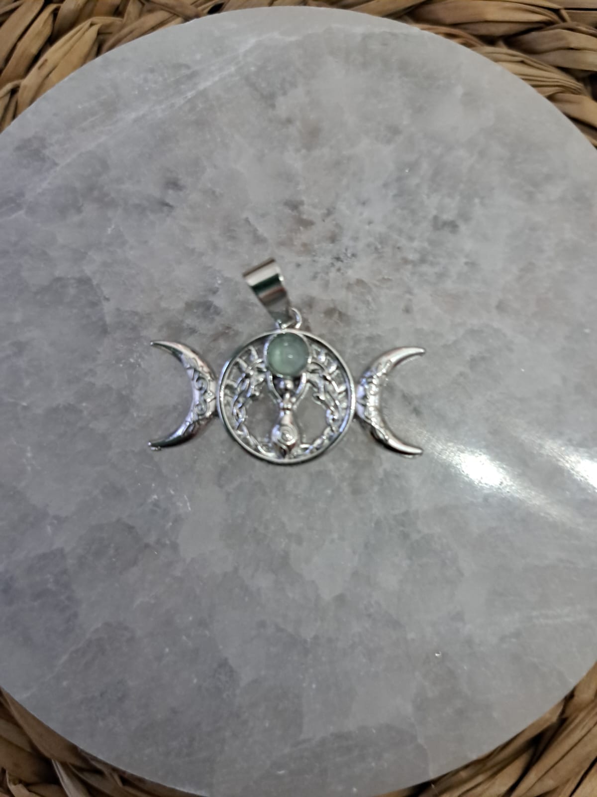 Colgante Diosa triple luna con aventurina verde