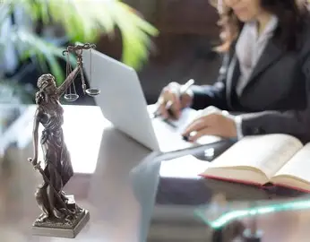 Apoio Jurídico no Exterior / Brasil 