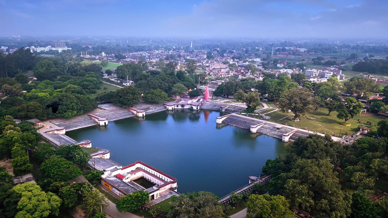 Kashi Gaya Prayag Ayodhya Tour [5N/6D]