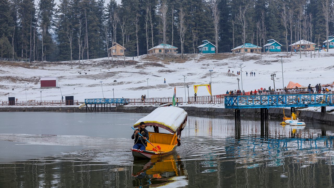 Vaishno Devi Tour Package with Patnitop [4N/5D]