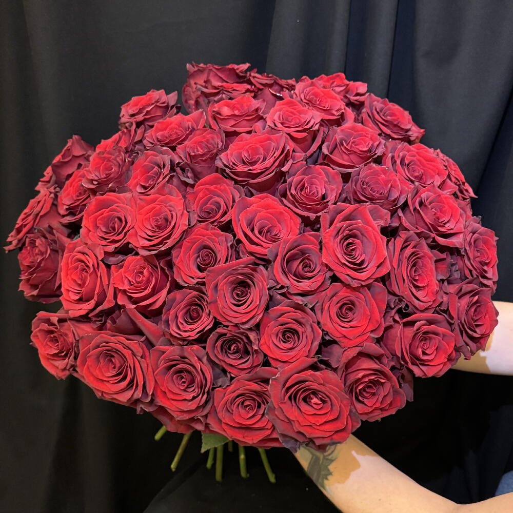 Buquê de 50 Rosas Vermelhas.