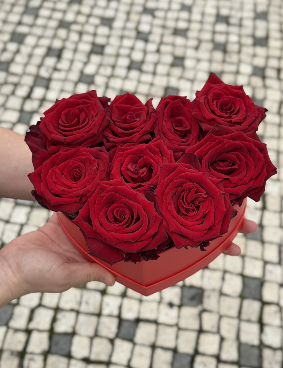 Caixa de Rosas Vermelhas em Formato Médium