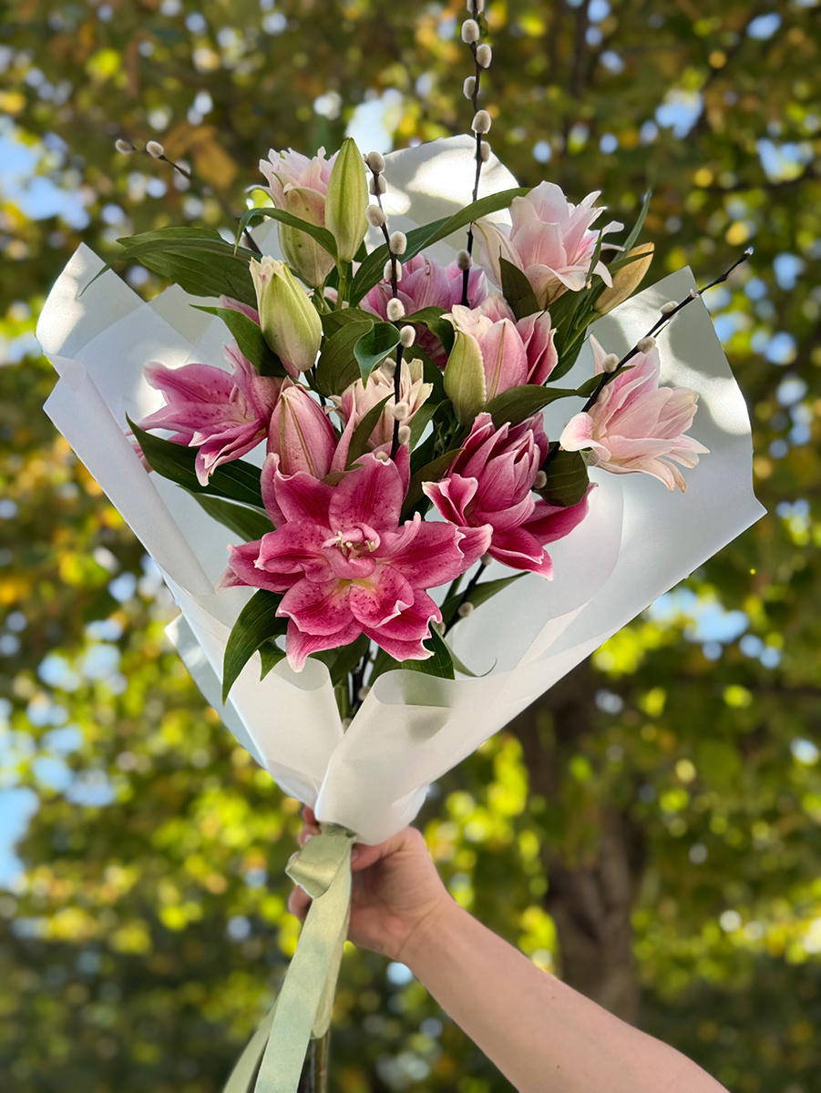 Lunar Lilies (Medium)