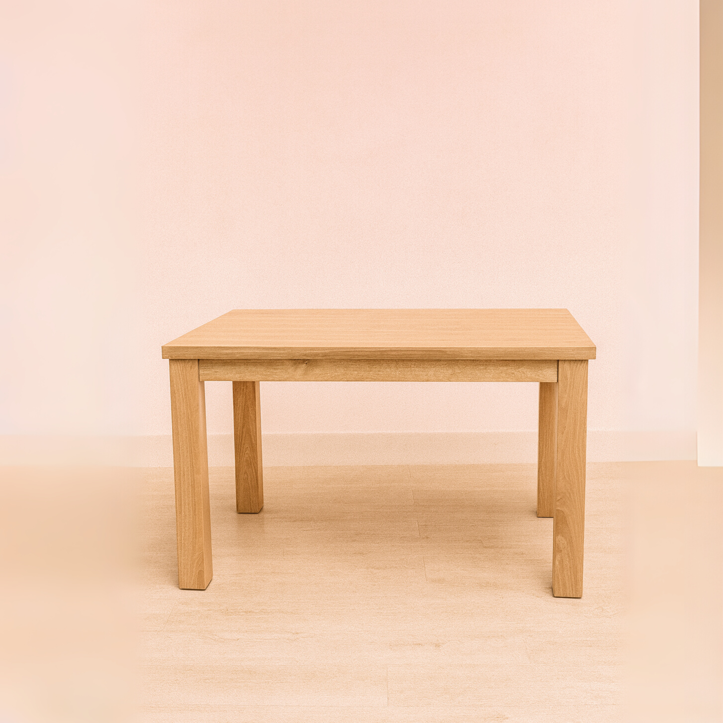 Mesa en Flor Morado de (4-6) Ptos, Tapa madera
