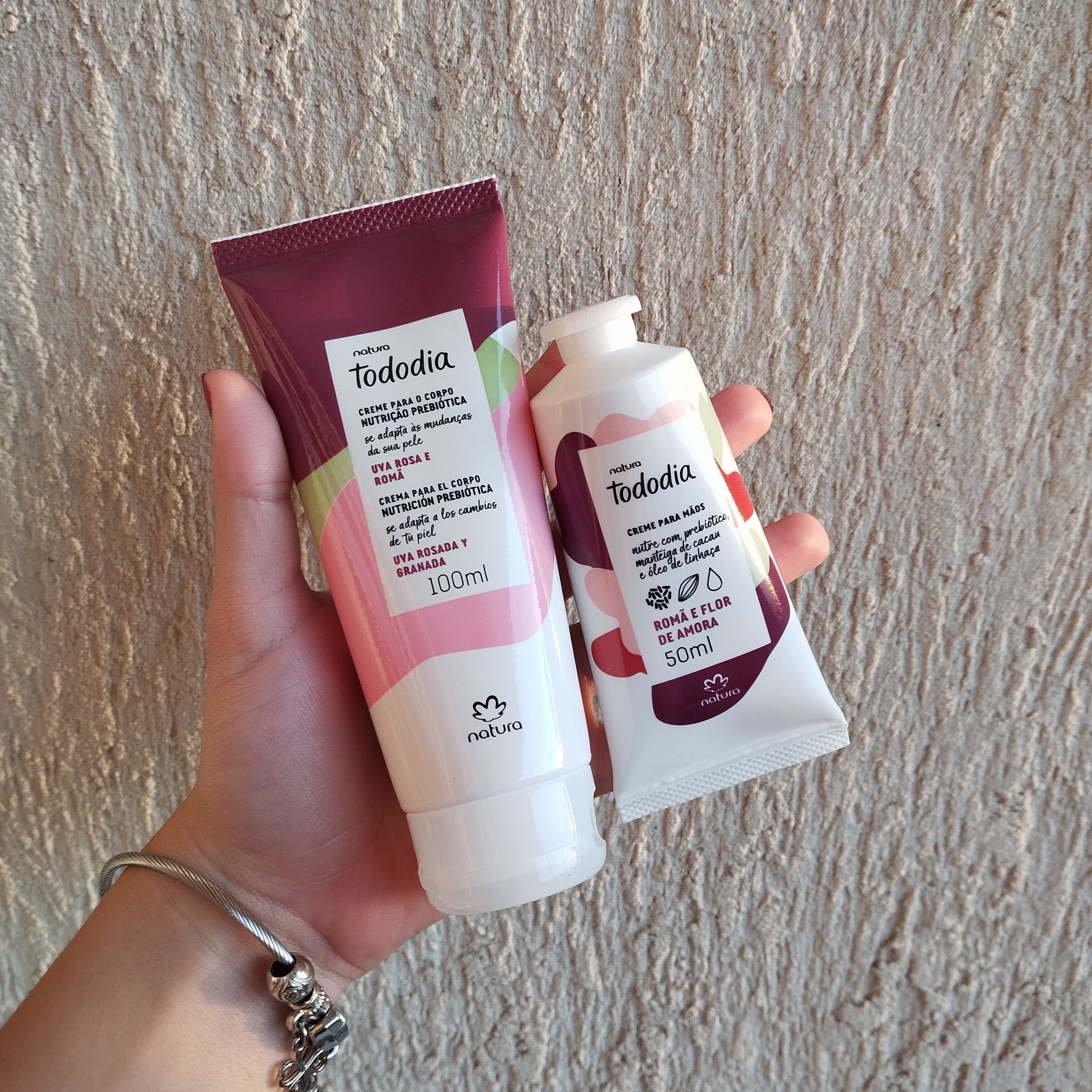 Kit Natura Hidratantes Corporal e para Mãos