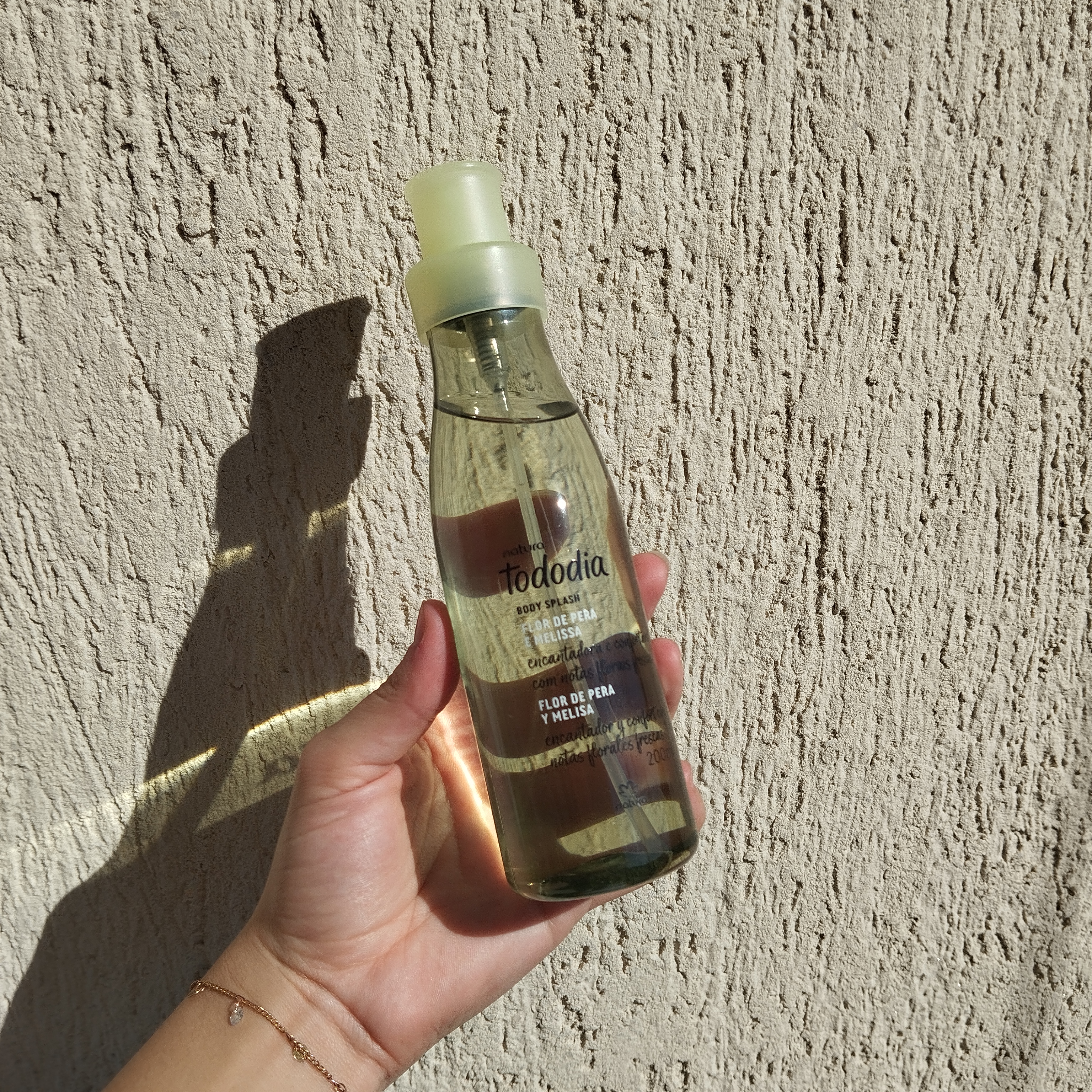 Body Splash Flor de Pera e Melissa Natura