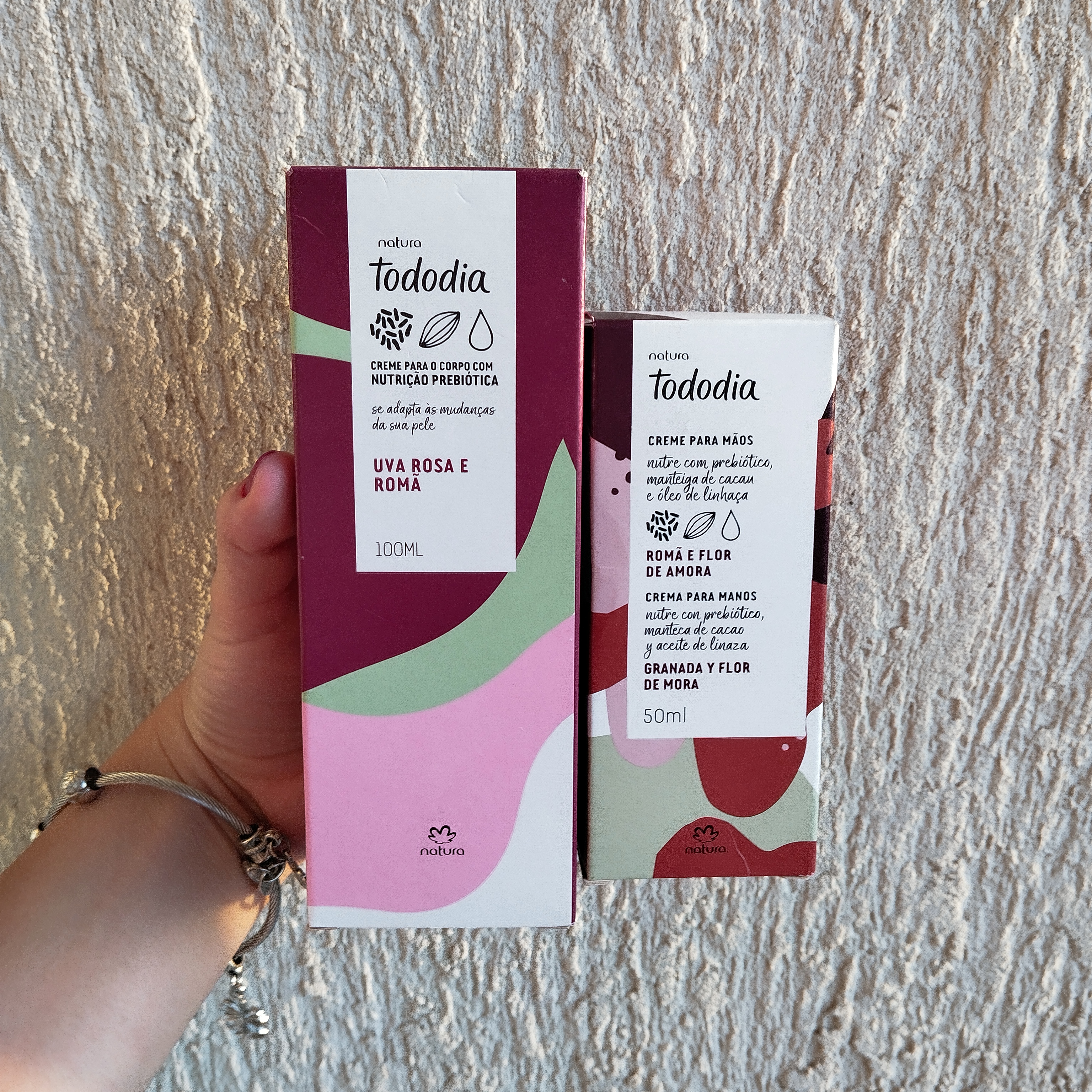 Kit Natura Hidratantes Corporal e para Mãos